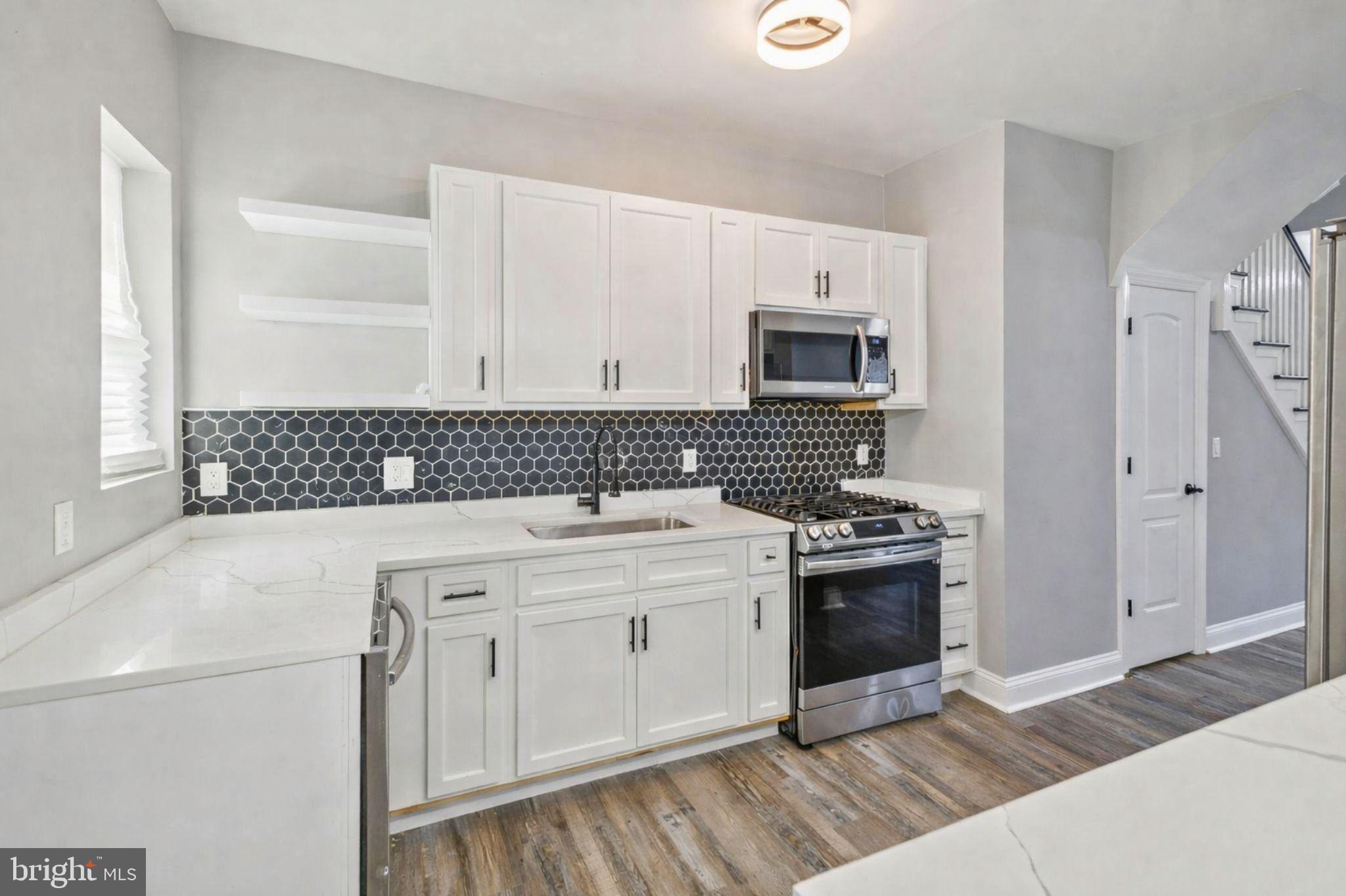 DORCHESTER - Residential