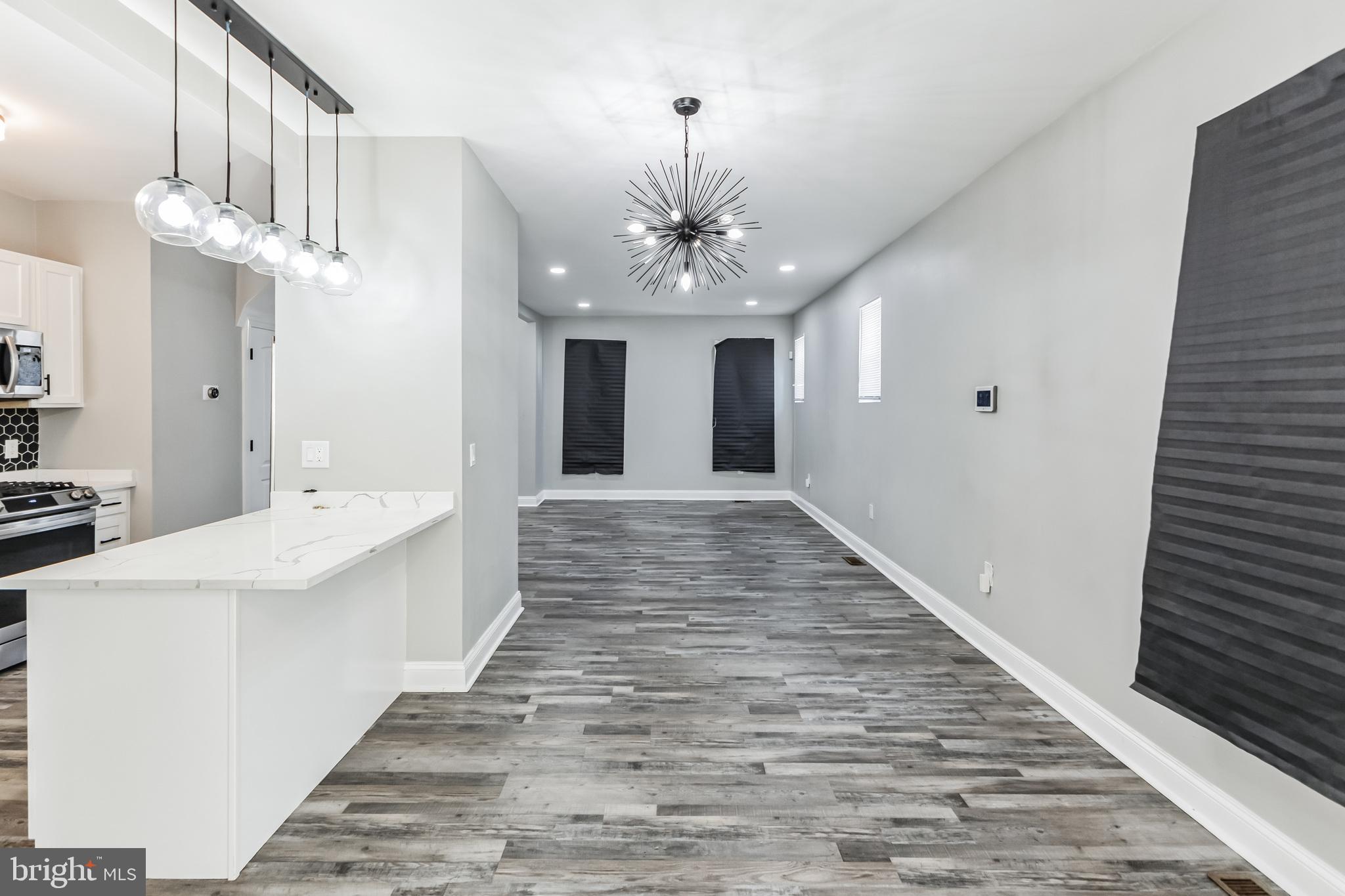 DORCHESTER - Residential