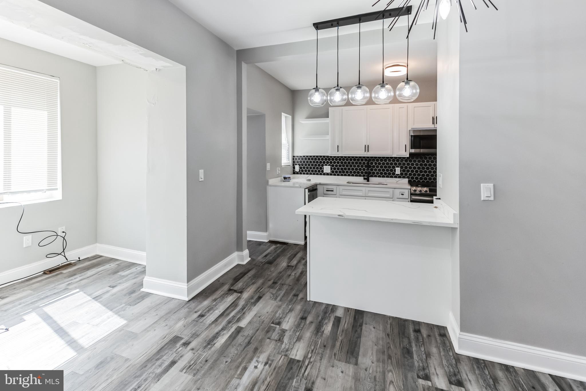 DORCHESTER - Residential