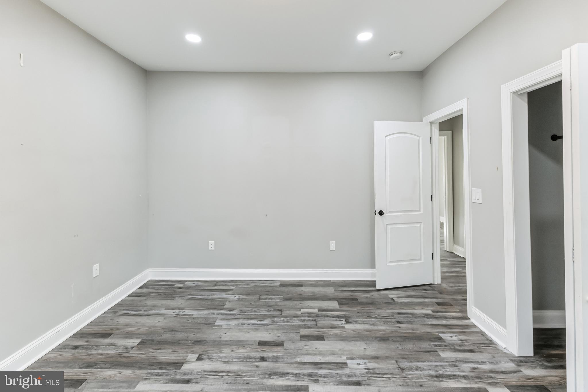 DORCHESTER - Residential