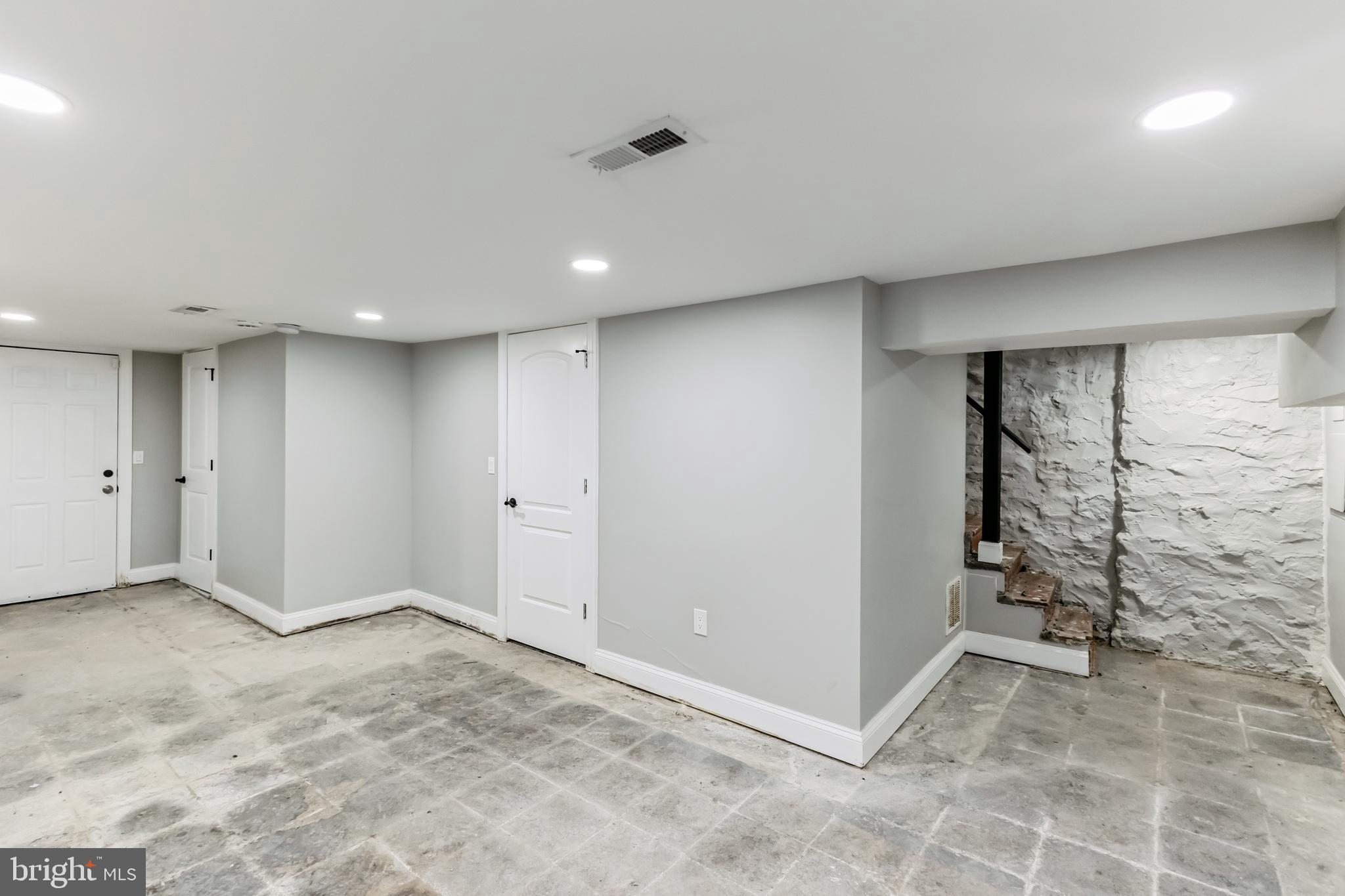 DORCHESTER - Residential