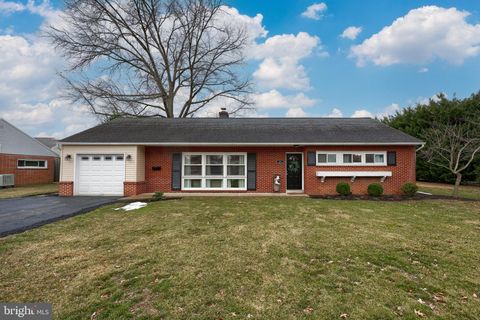 Photo of 40 Stanley Avenue, LANDISVILLE, PA 17538 (MLS # PALA2064814)