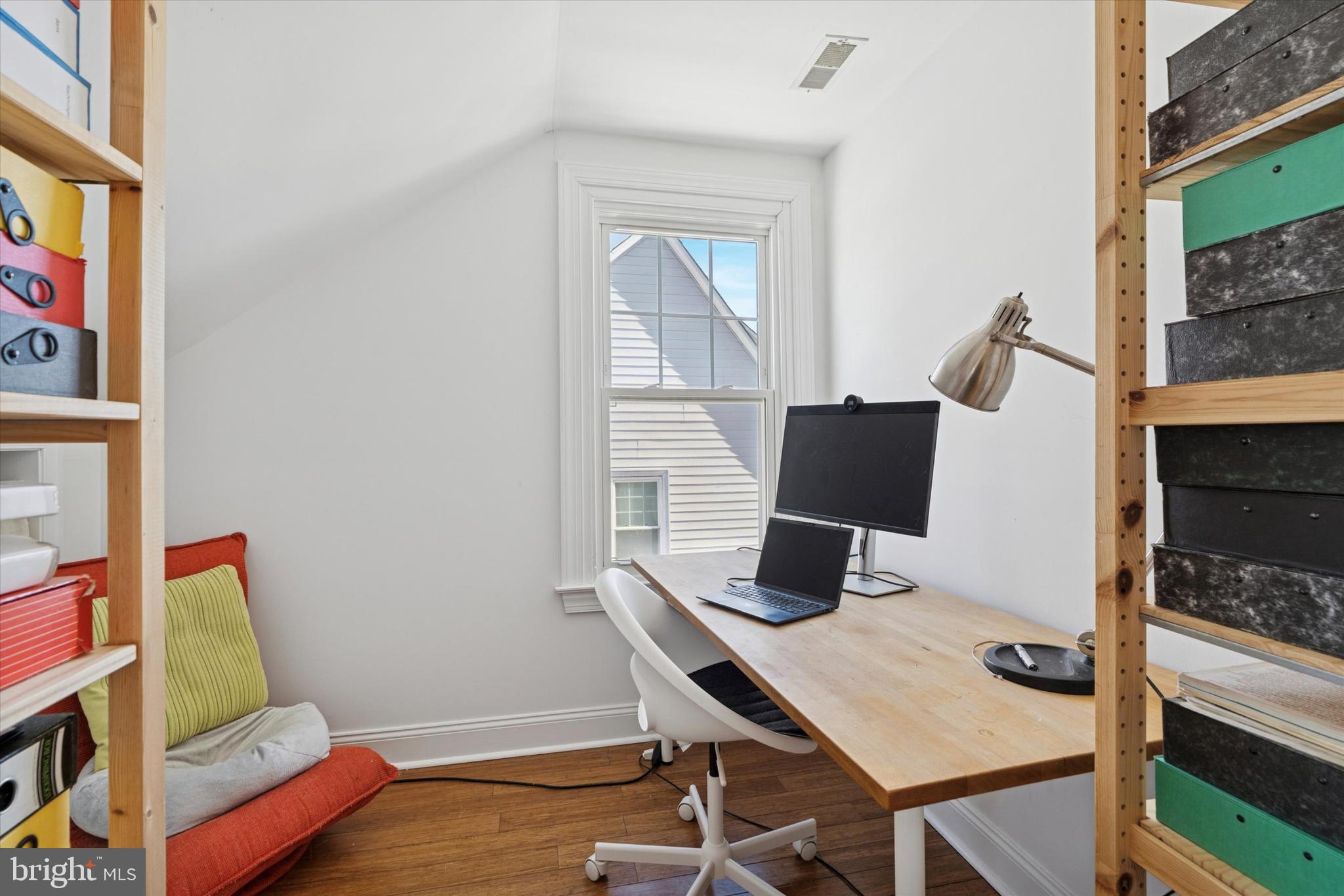 WYNNEBROOK MANOR - Residential