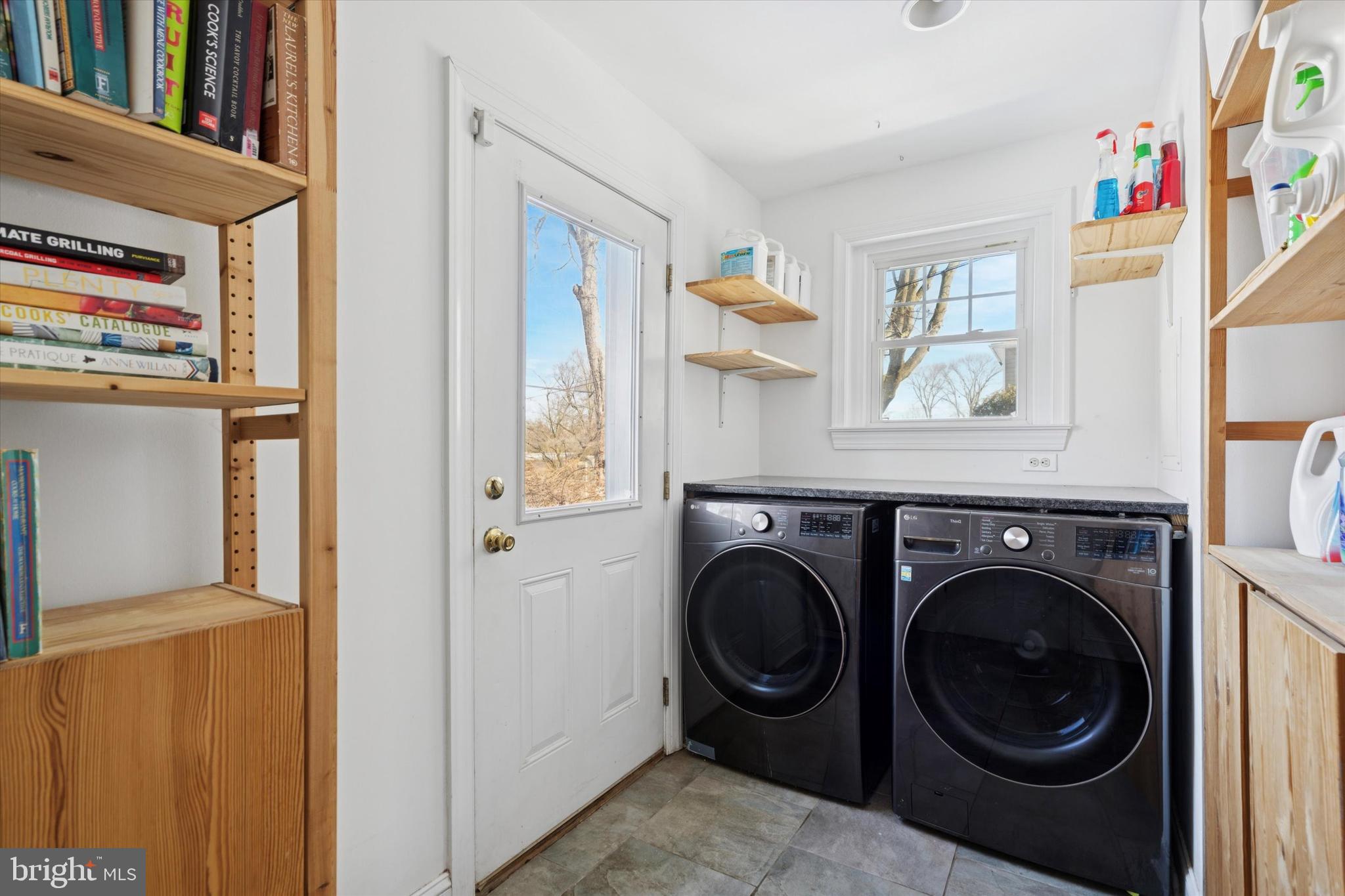 WYNNEBROOK MANOR - Residential