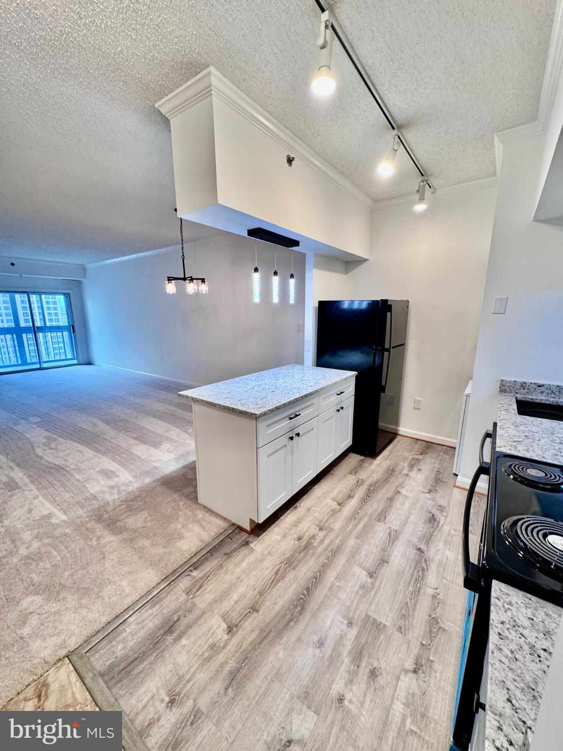 1211 S EADS STREET 1009