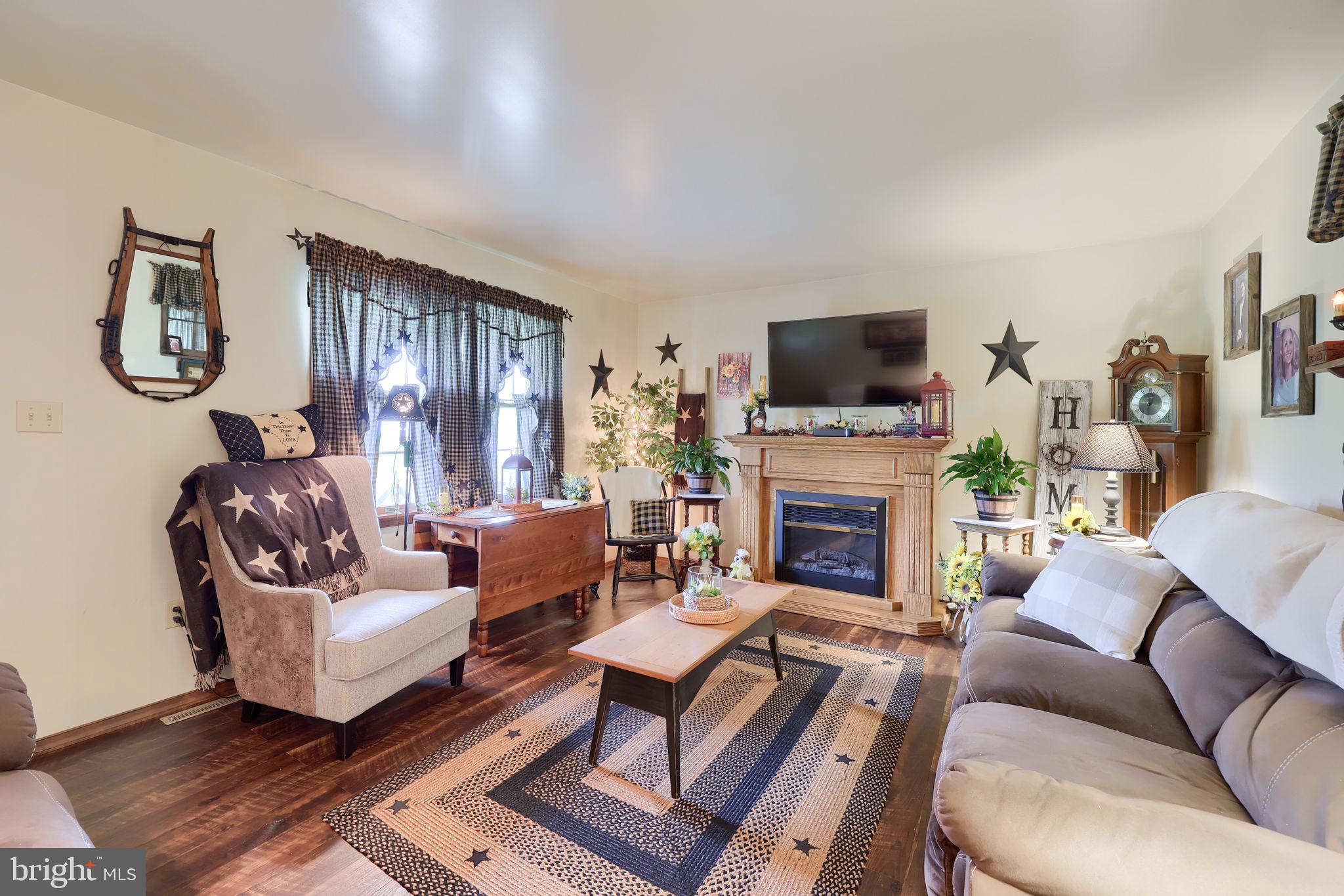 NORTH CODORUS TWP - Residential