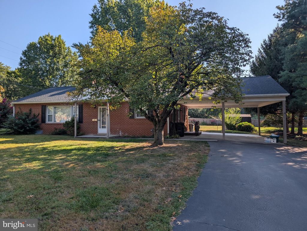 Photo of 281 W Walnut Street, MARIETTA, PA 17547 (MLS # PALA2074824)