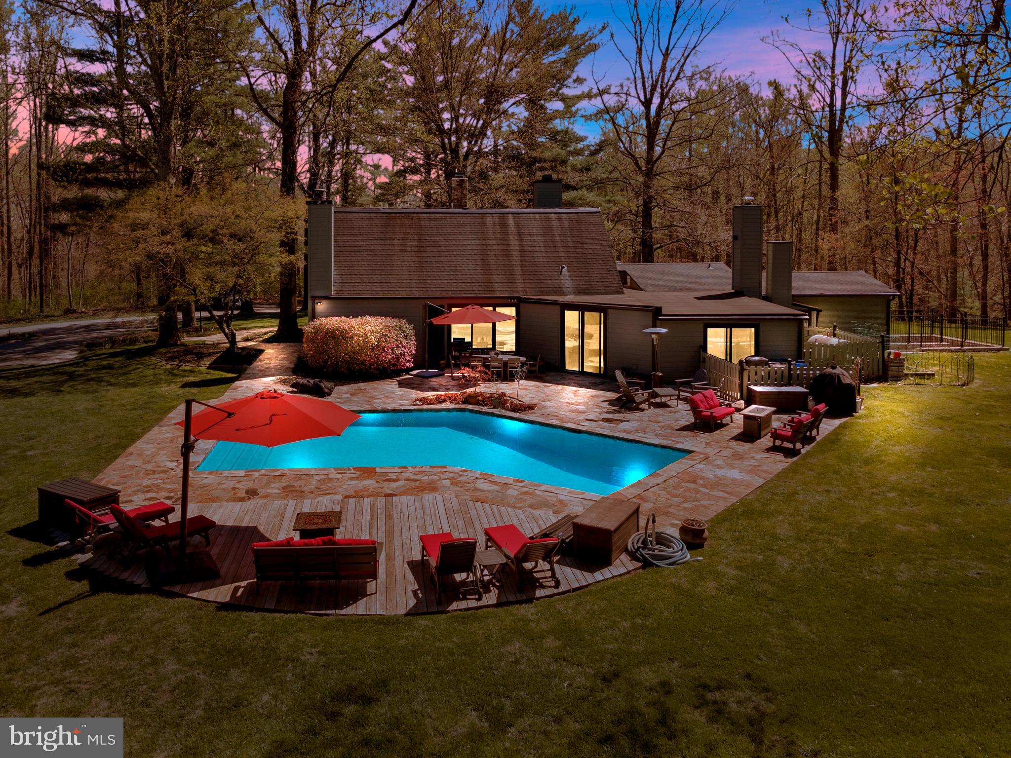 CAVES VALLEY - Residential