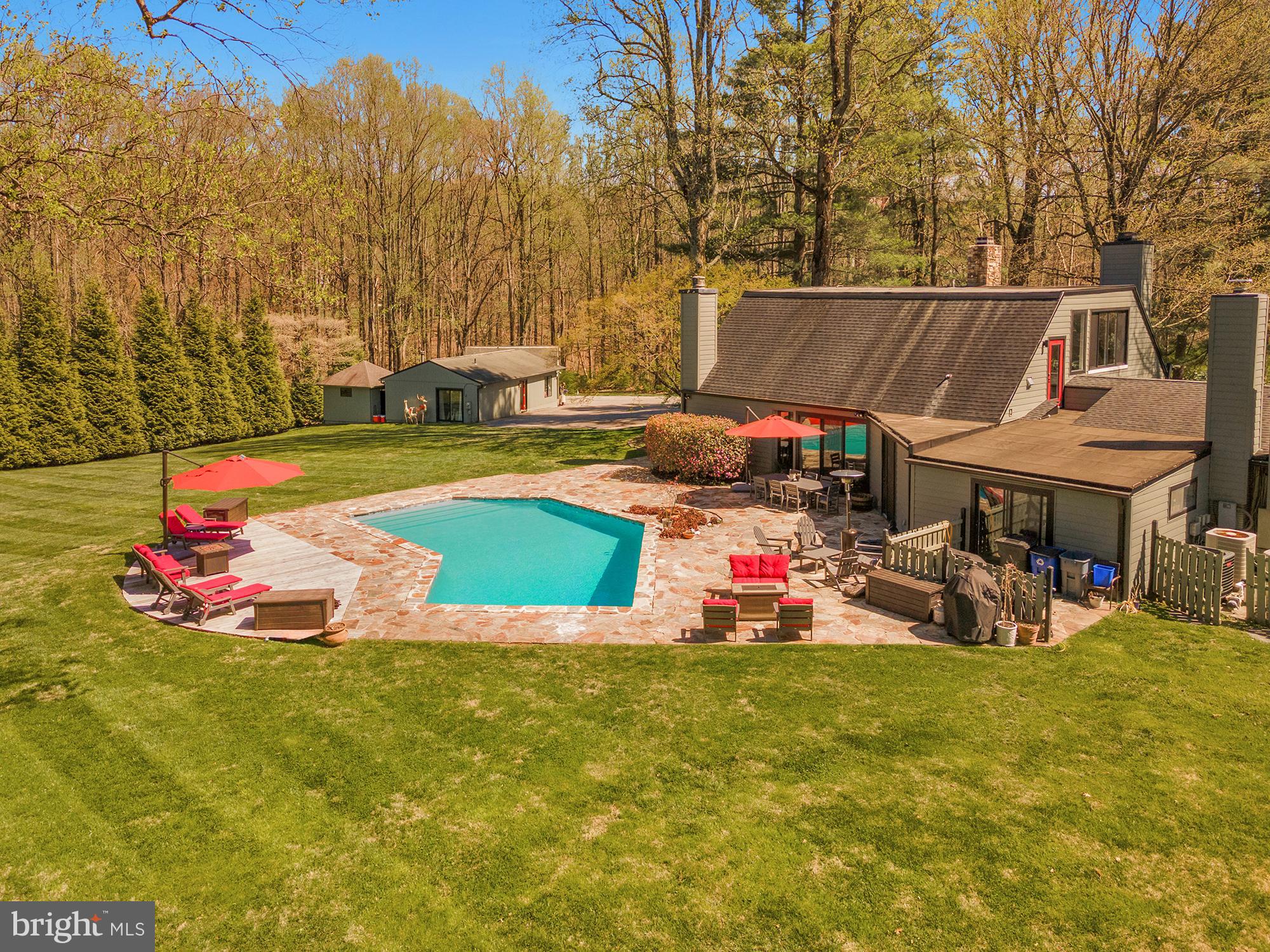 CAVES VALLEY - Residential