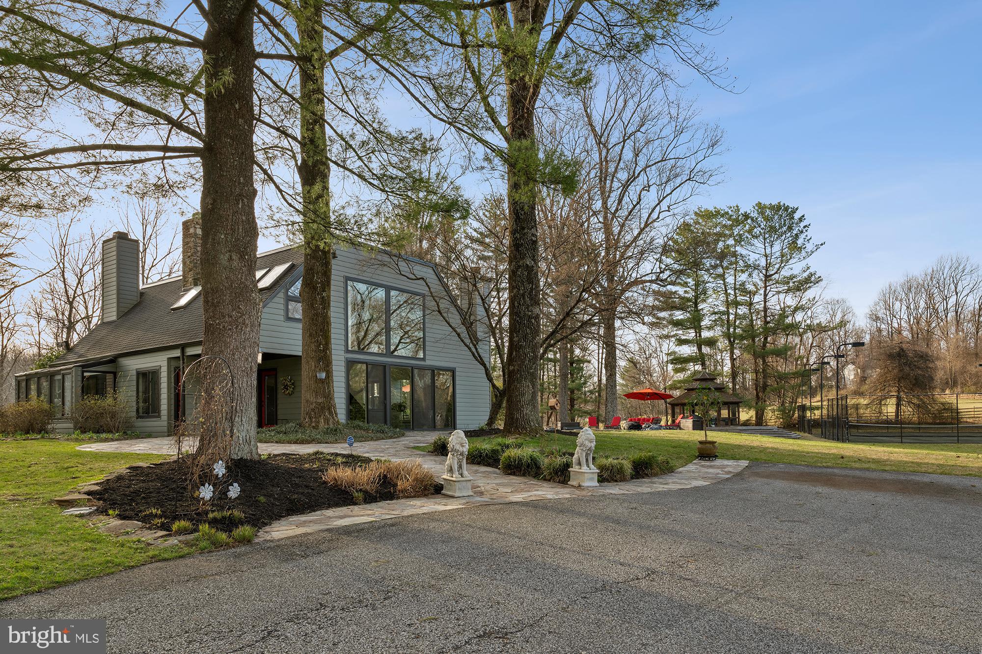 CAVES VALLEY - Residential