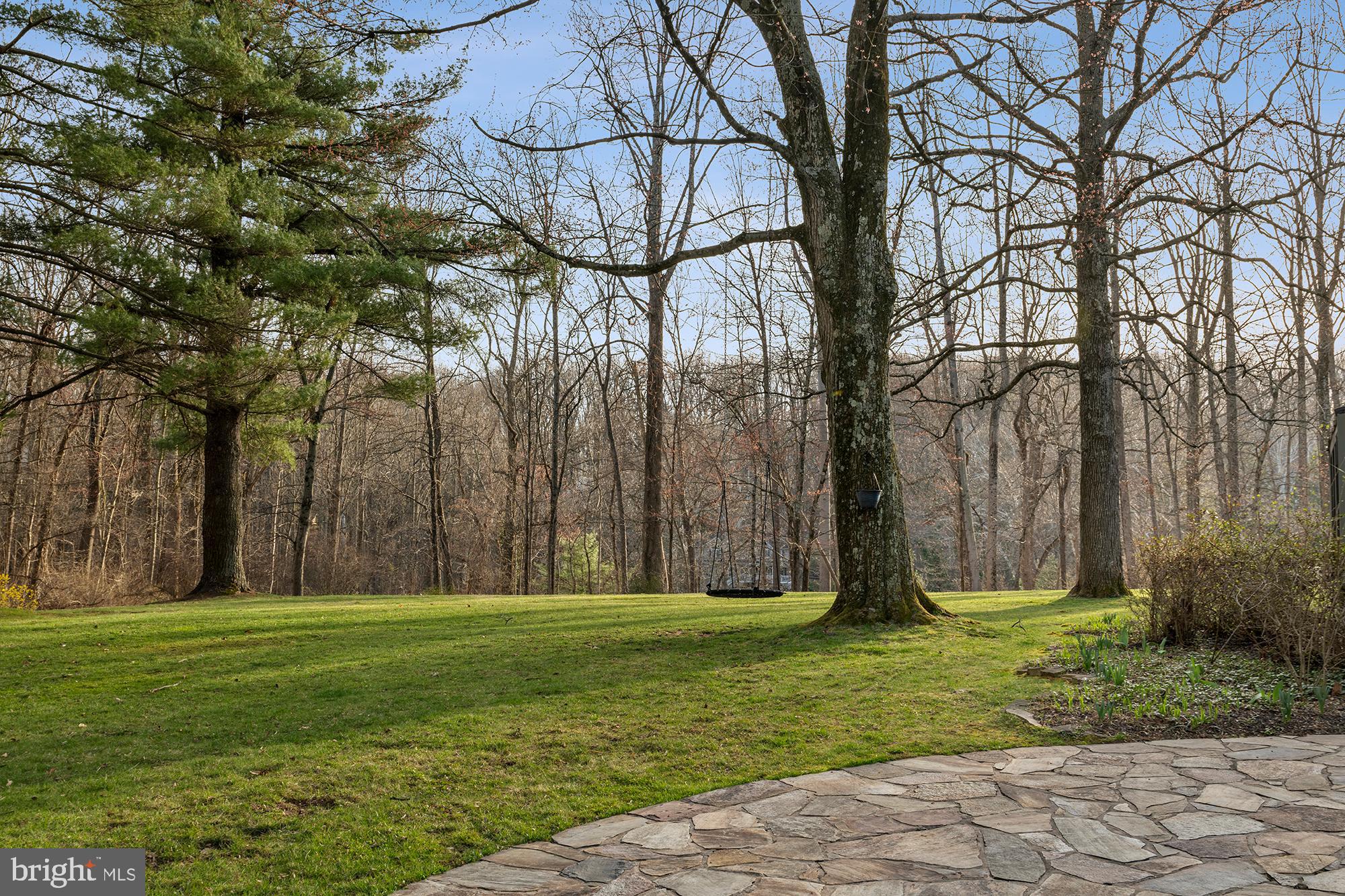 CAVES VALLEY - Residential