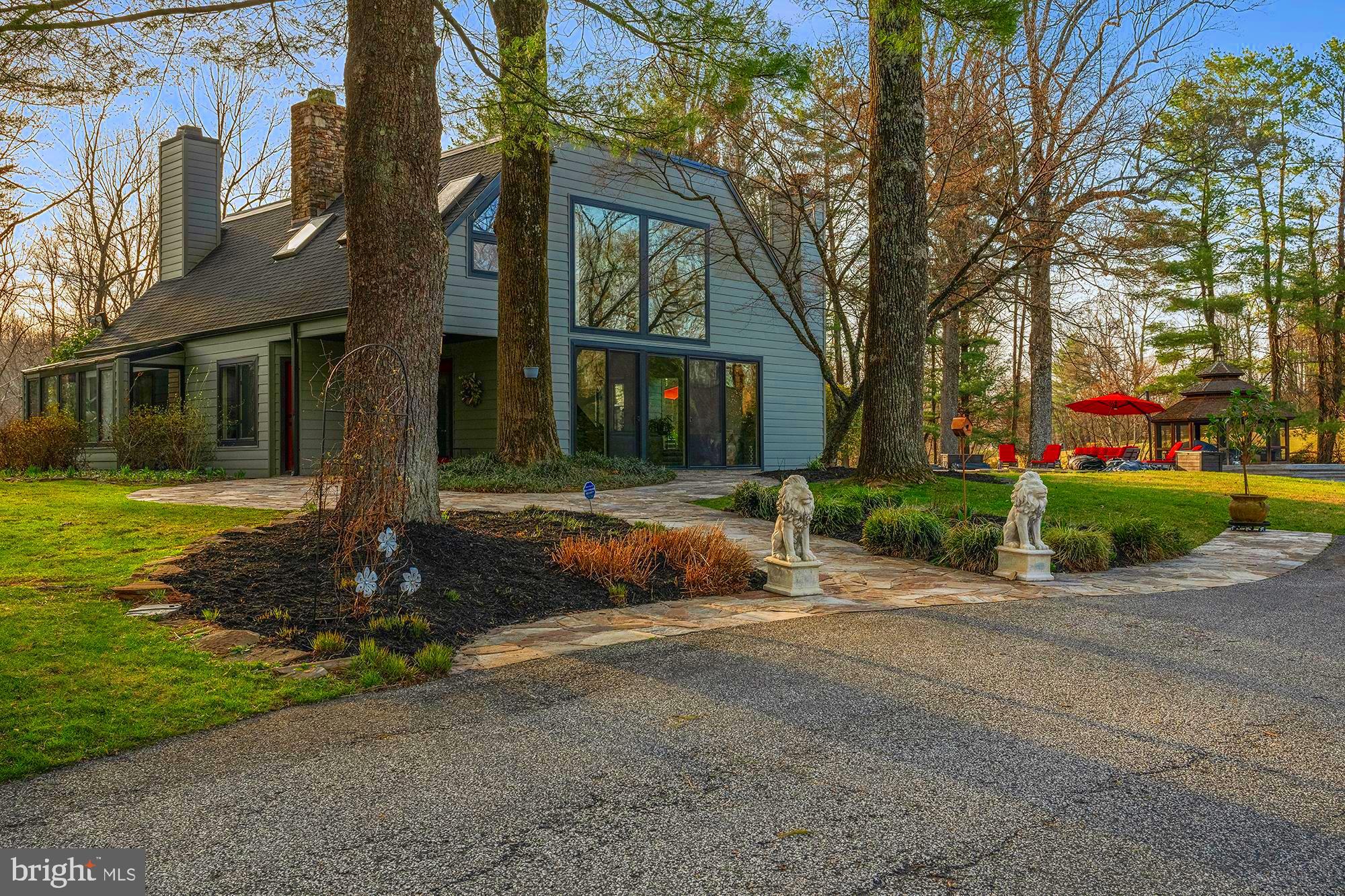 CAVES VALLEY - Residential