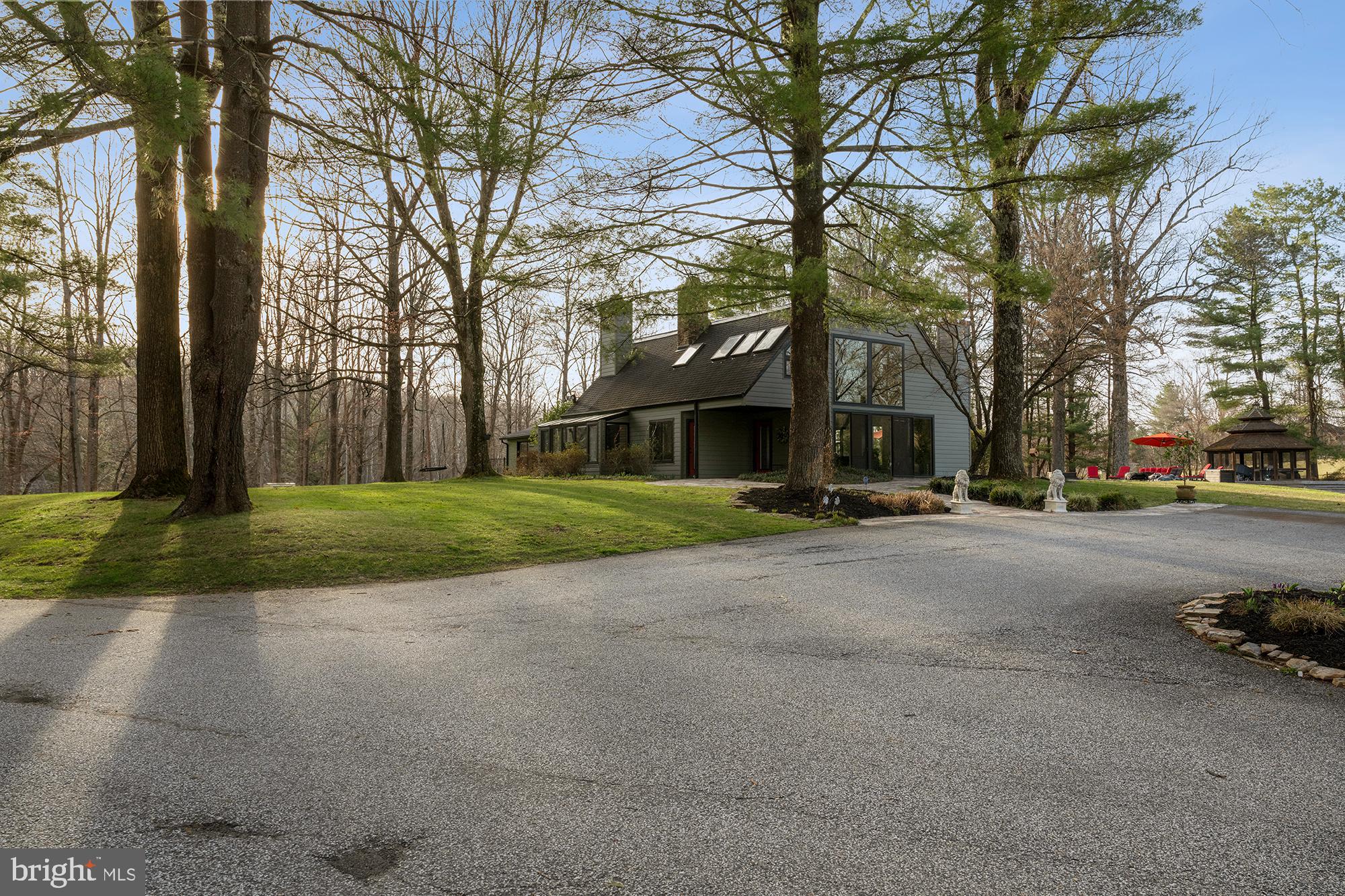 CAVES VALLEY - Residential