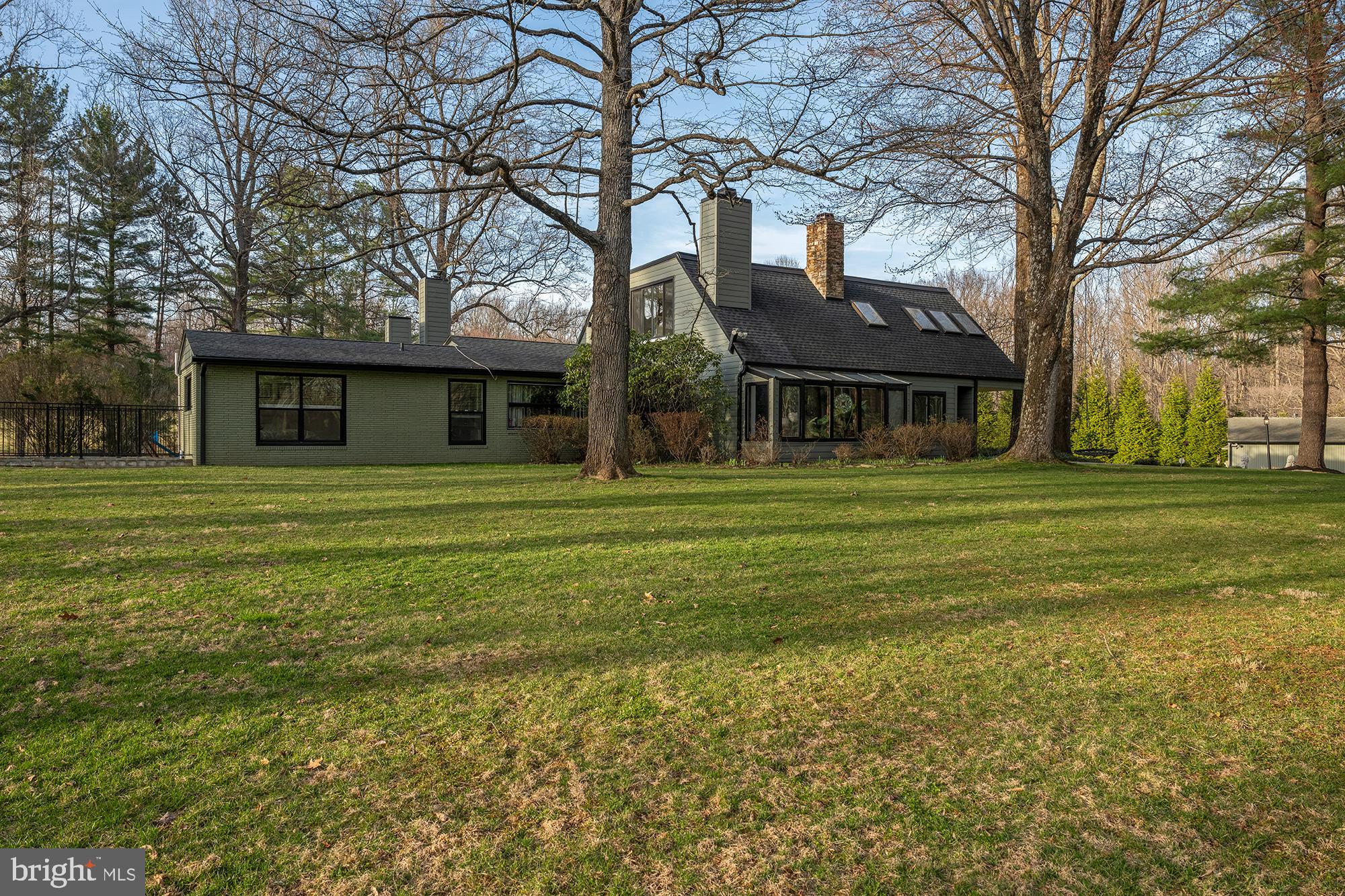 CAVES VALLEY - Residential