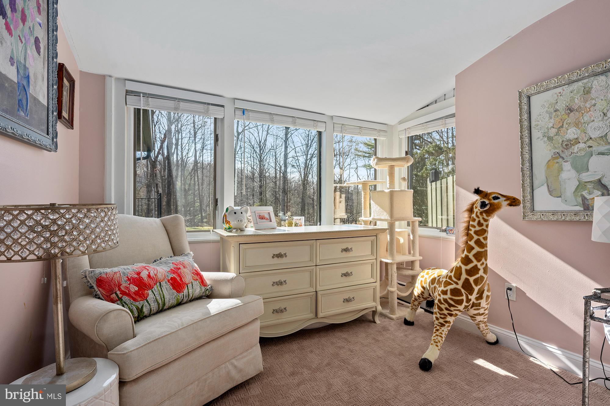 CAVES VALLEY - Residential