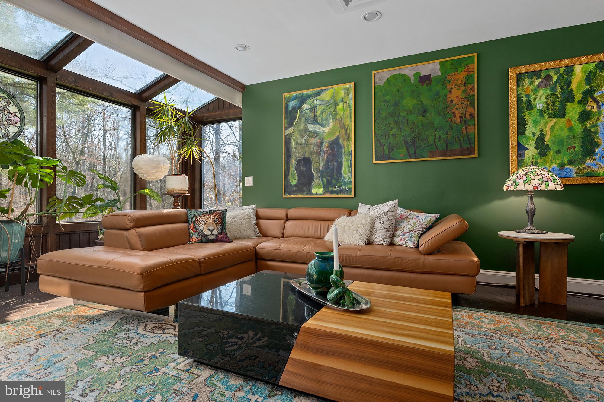 CAVES VALLEY - Residential