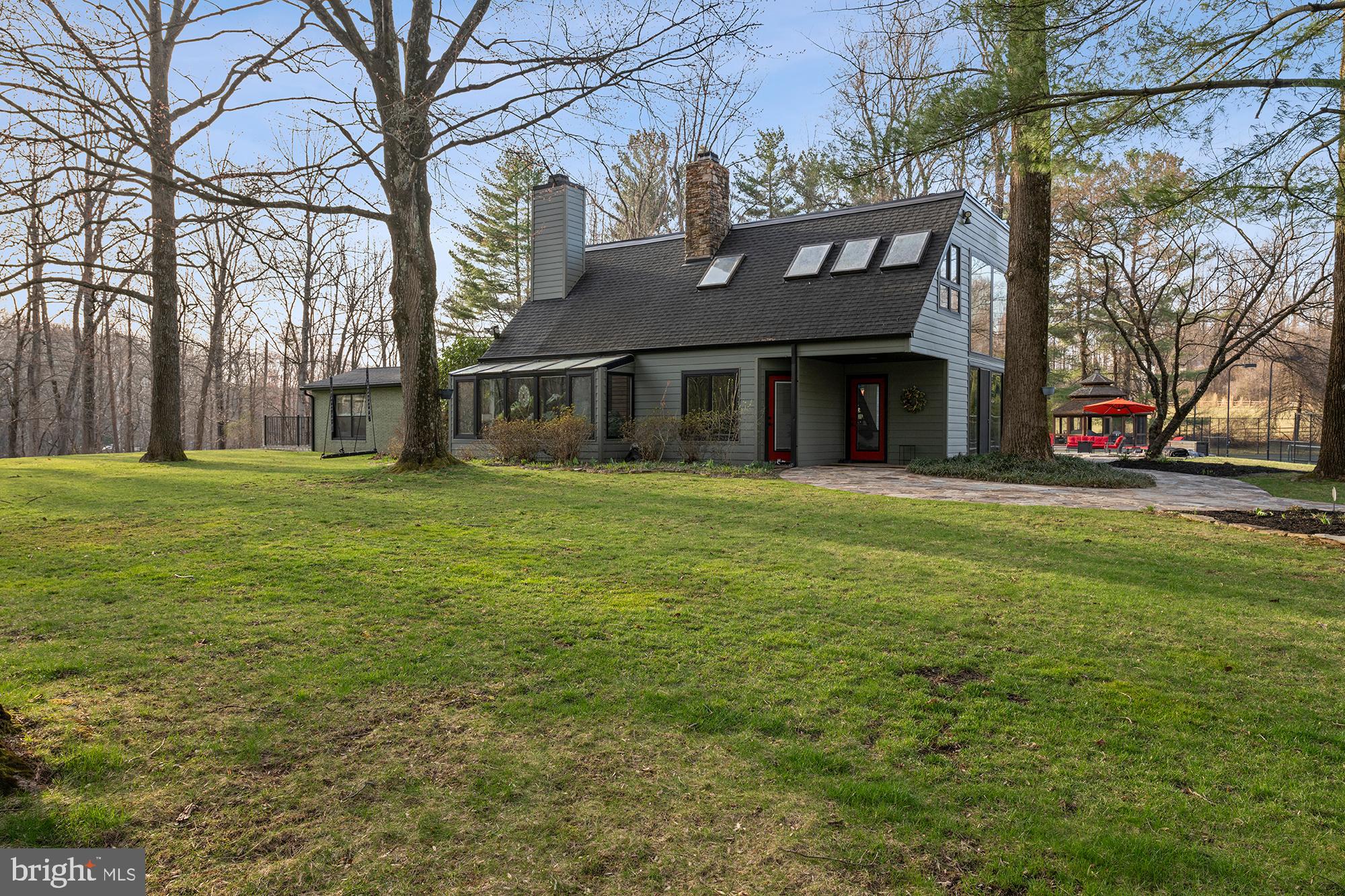 CAVES VALLEY - Residential