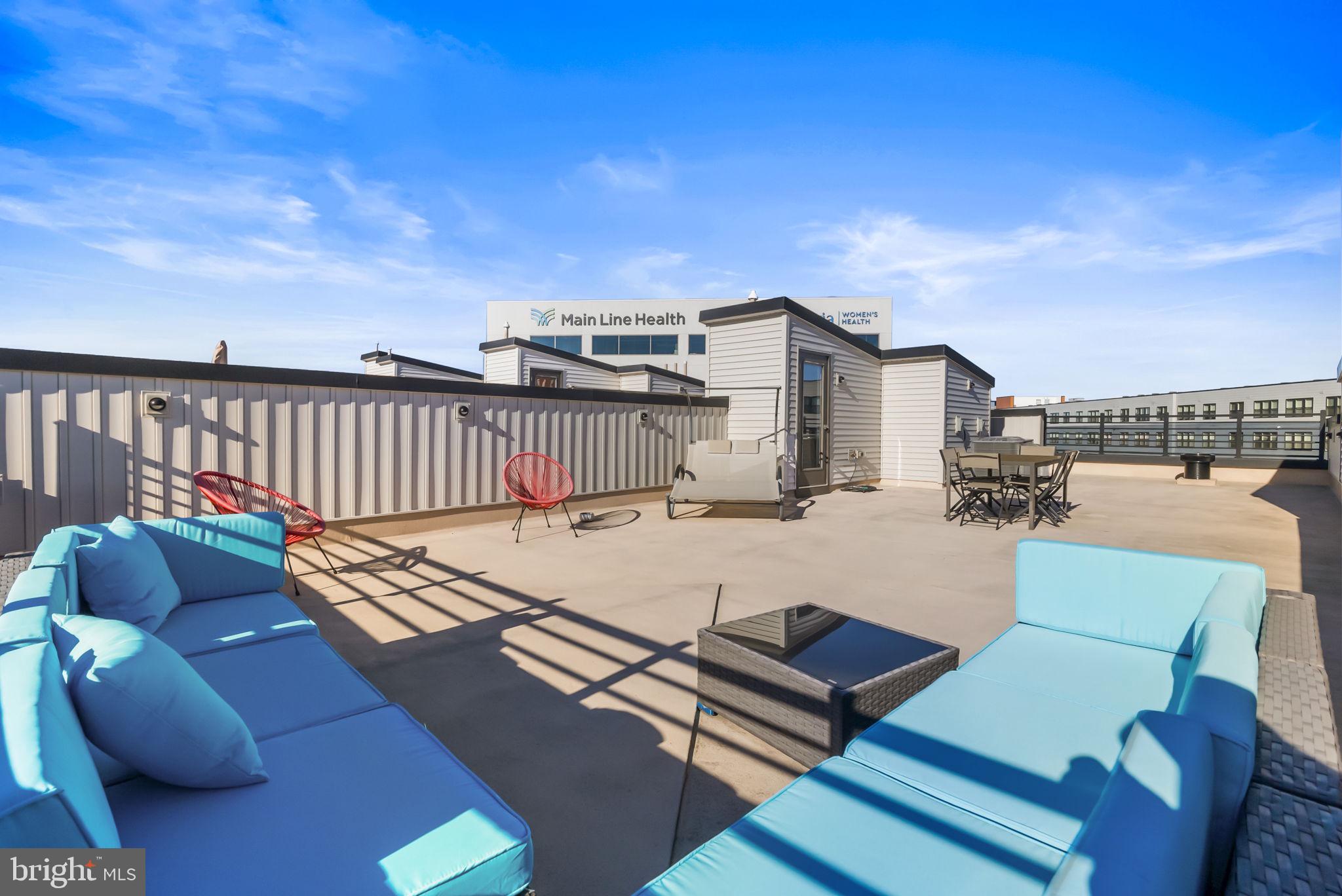 OVERLOOK AT TOWN CENTER - Residential