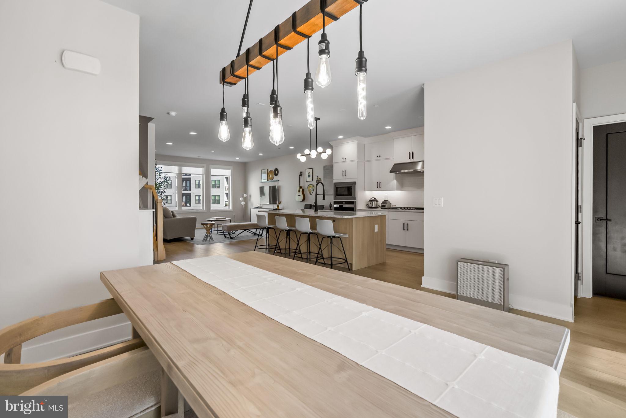 OVERLOOK AT TOWN CENTER - Residential