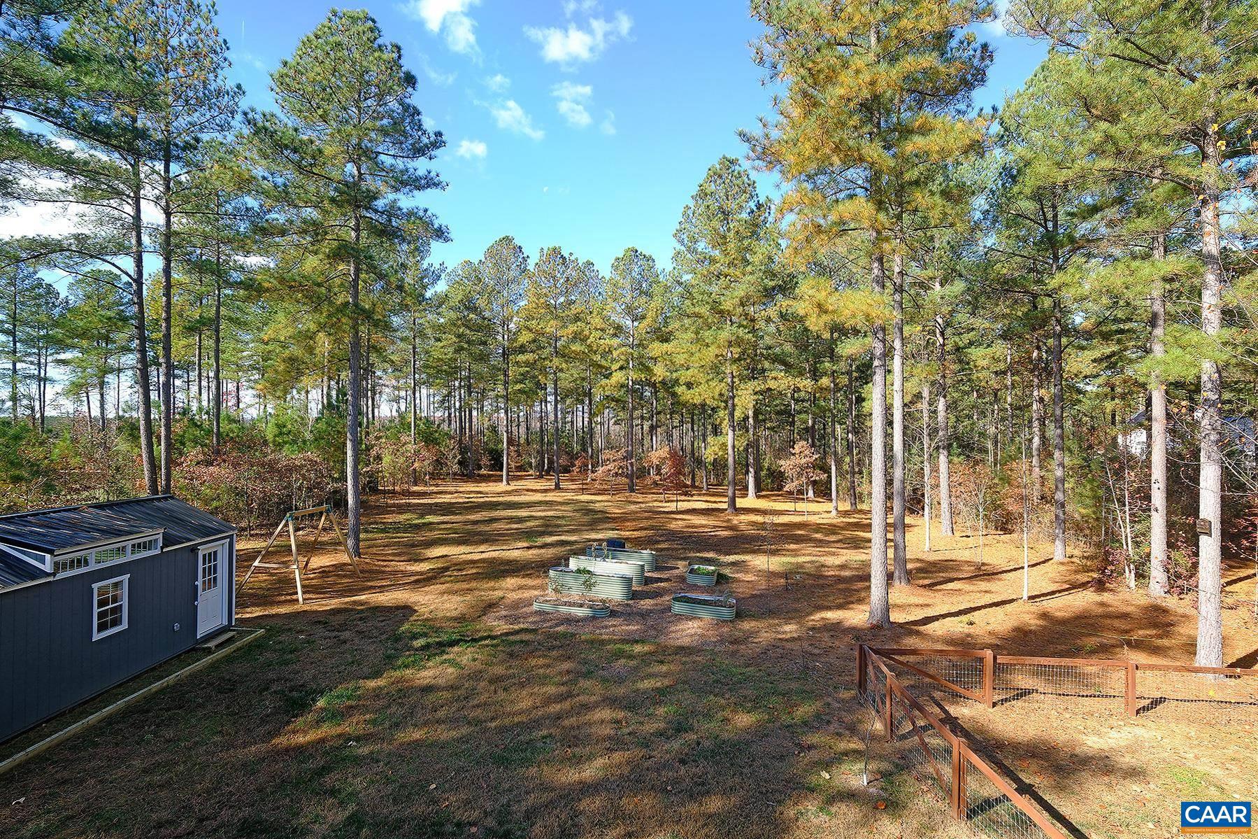 UNKNOWN - Residential Lease