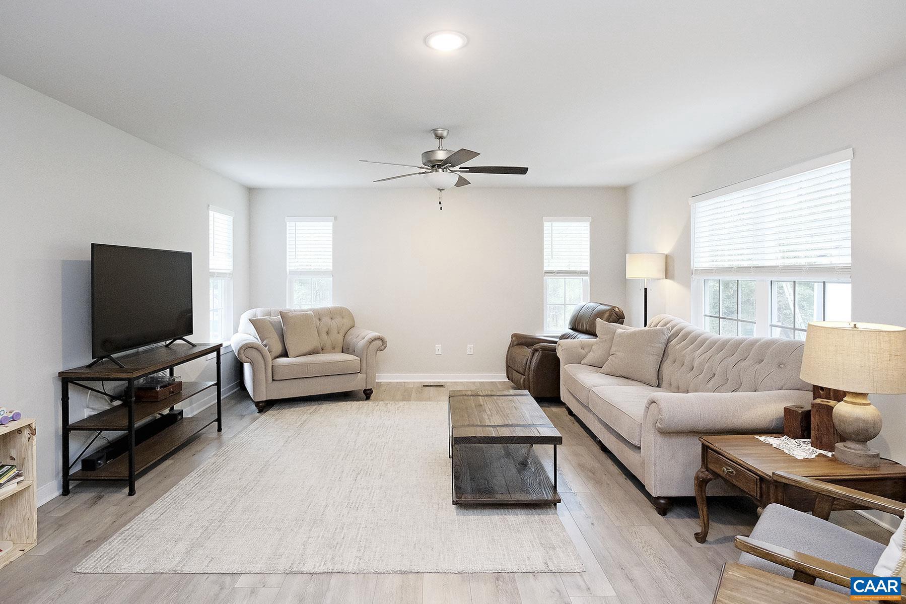 UNKNOWN - Residential Lease