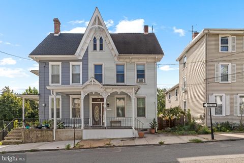 118 PEARL STREET MOUNT HOLLY NJ 08060