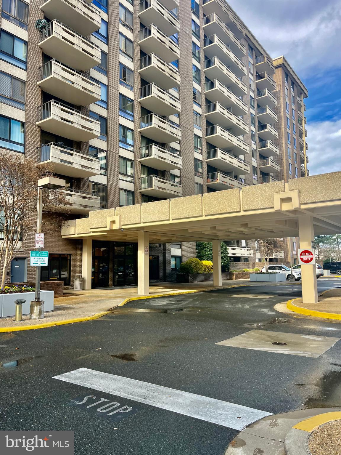 ENCORE OF MCLEAN - Residential Lease