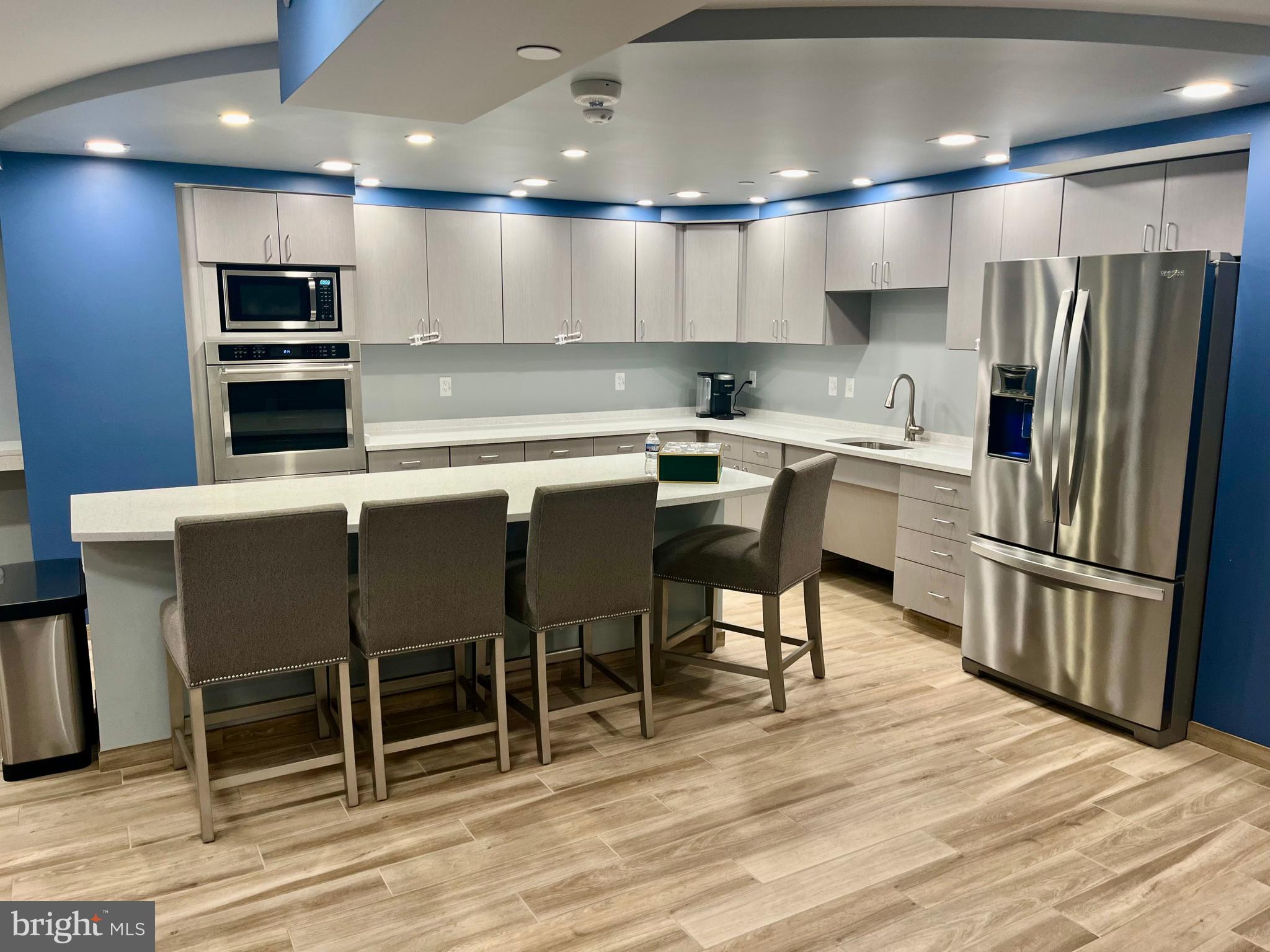 ENCORE OF MCLEAN - Residential Lease