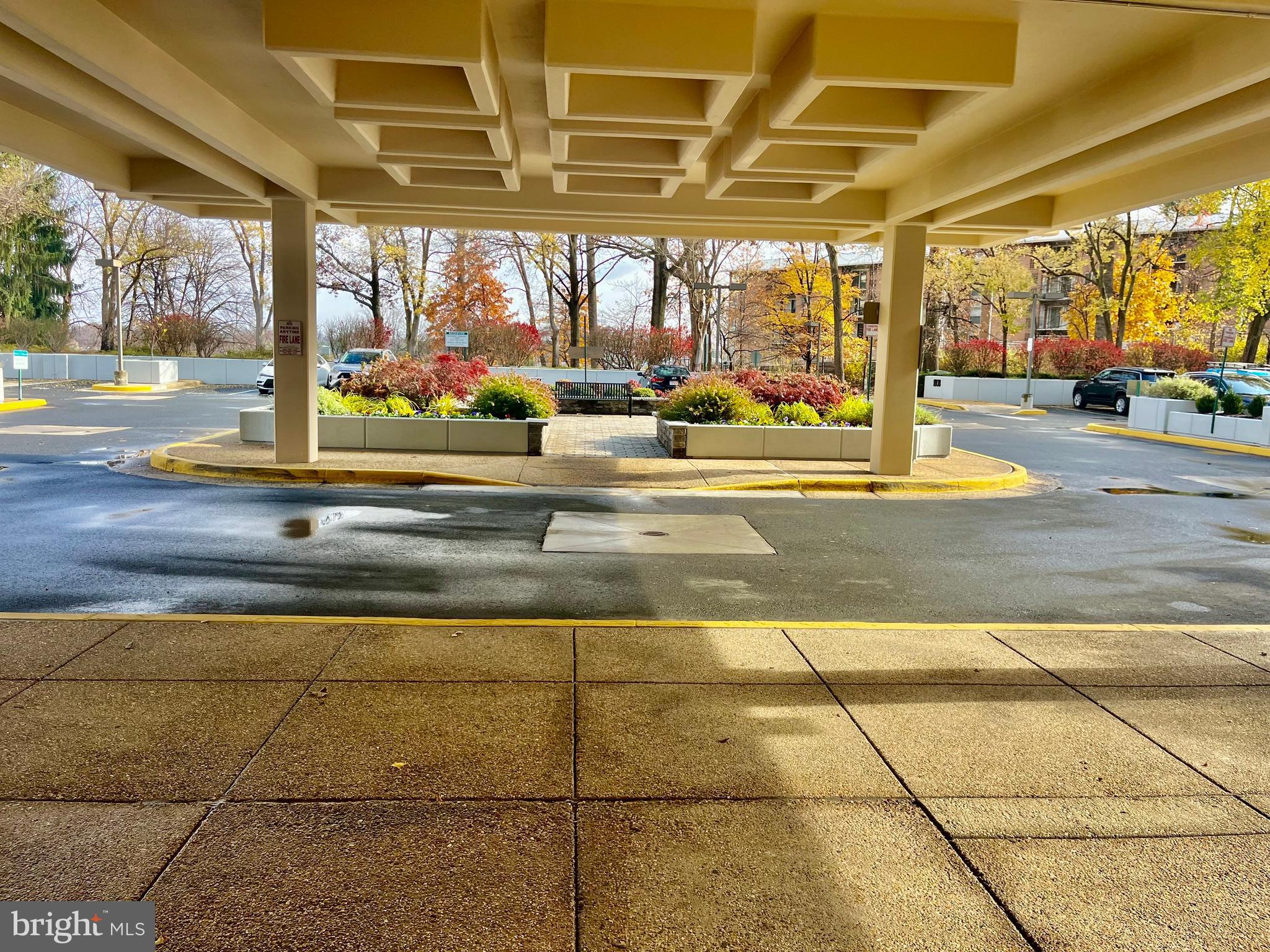 ENCORE OF MCLEAN - Residential Lease