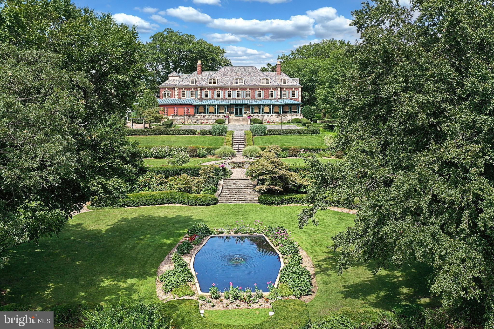 STONEGATE AT REGENTS GLEN - Residential