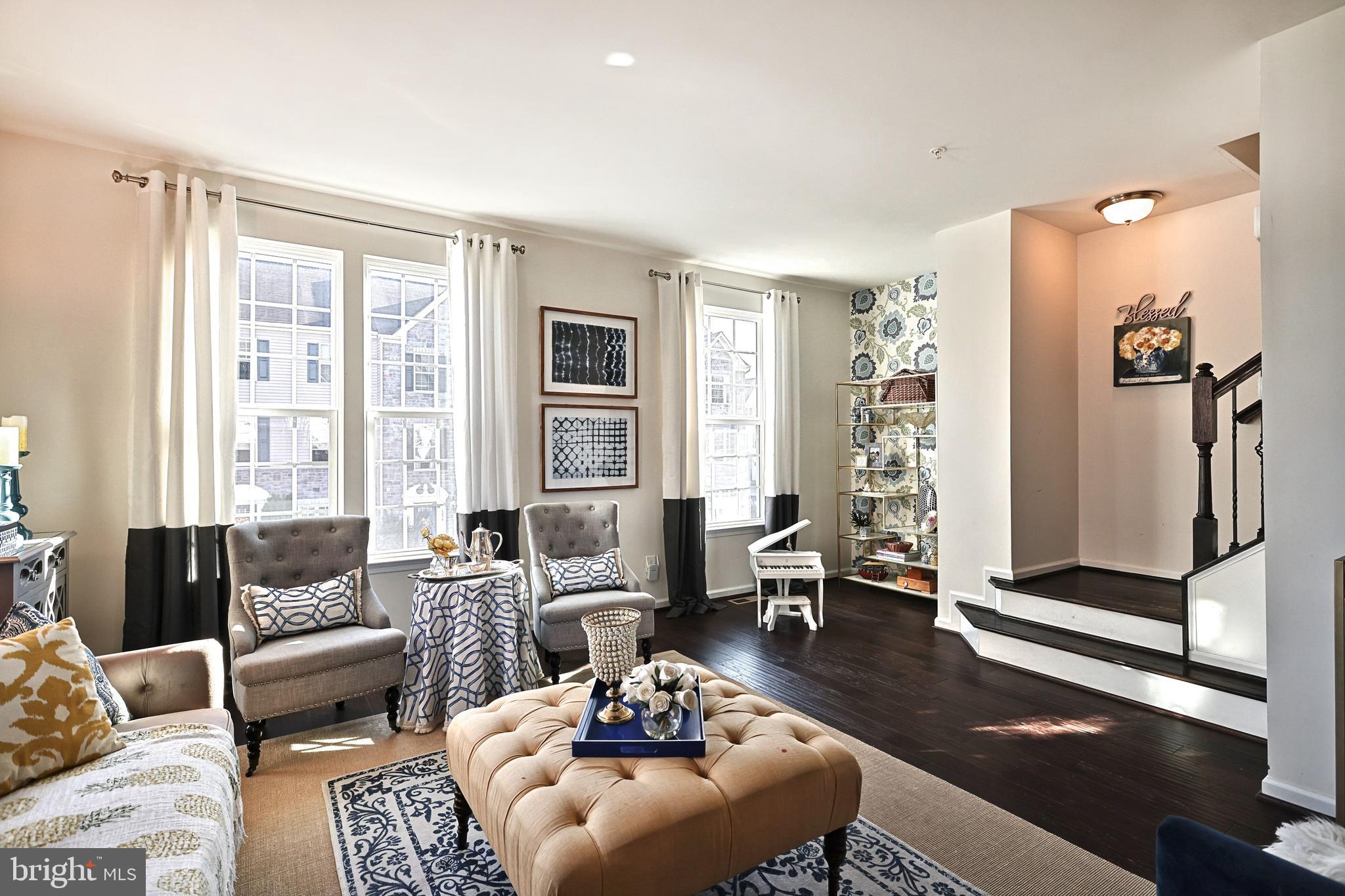 STONEGATE AT REGENTS GLEN - Residential