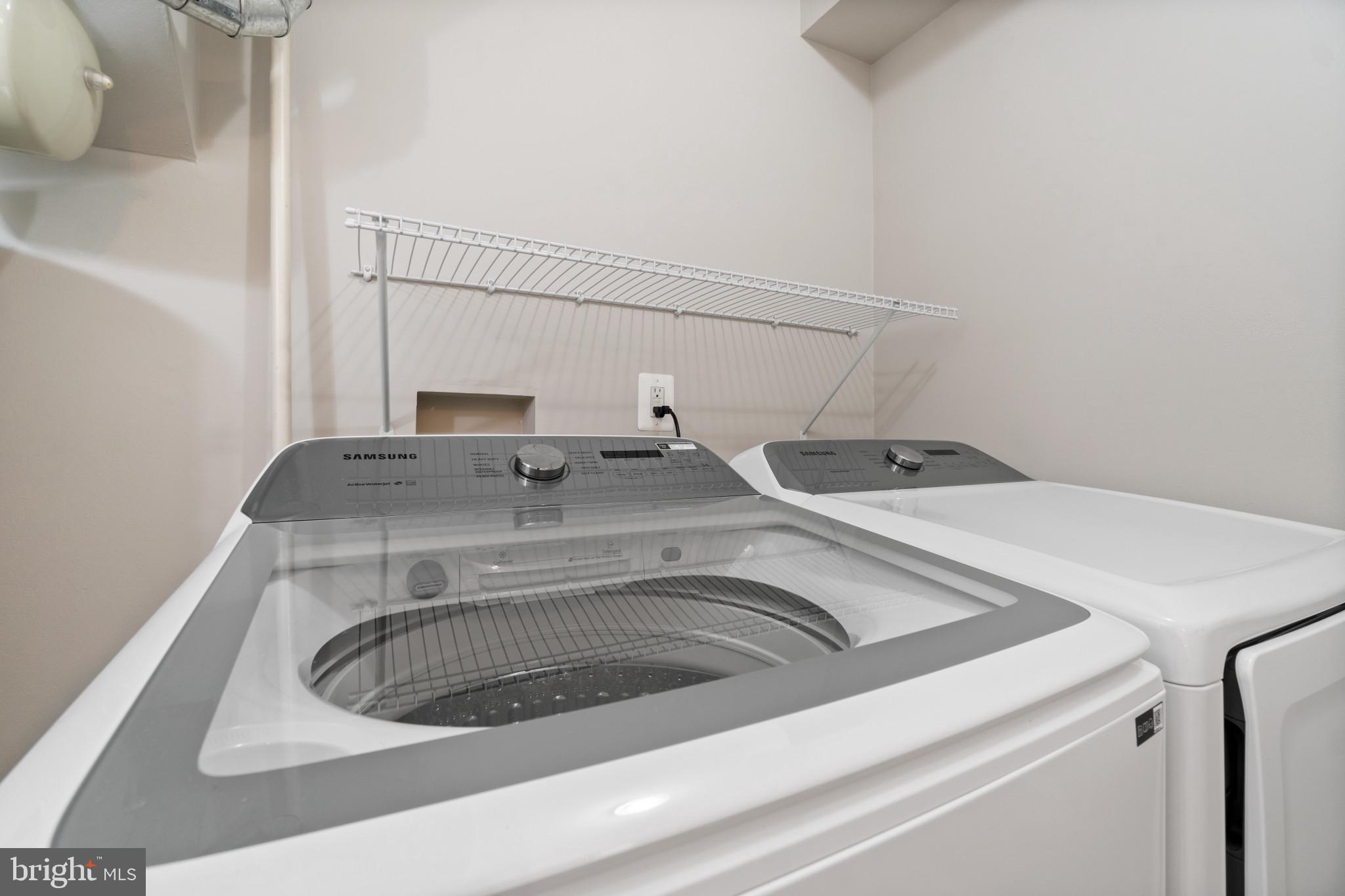 WHISKEY BOTTOM - Residential