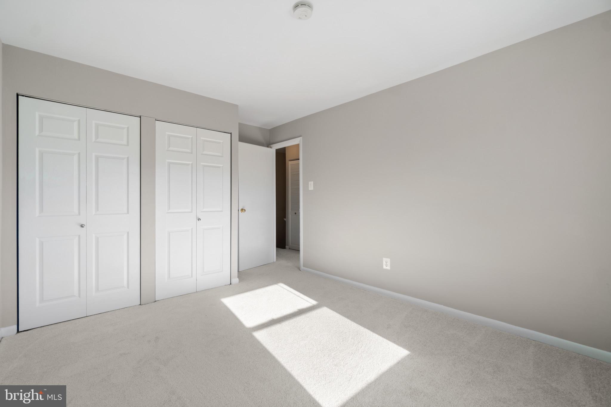 WHISKEY BOTTOM - Residential