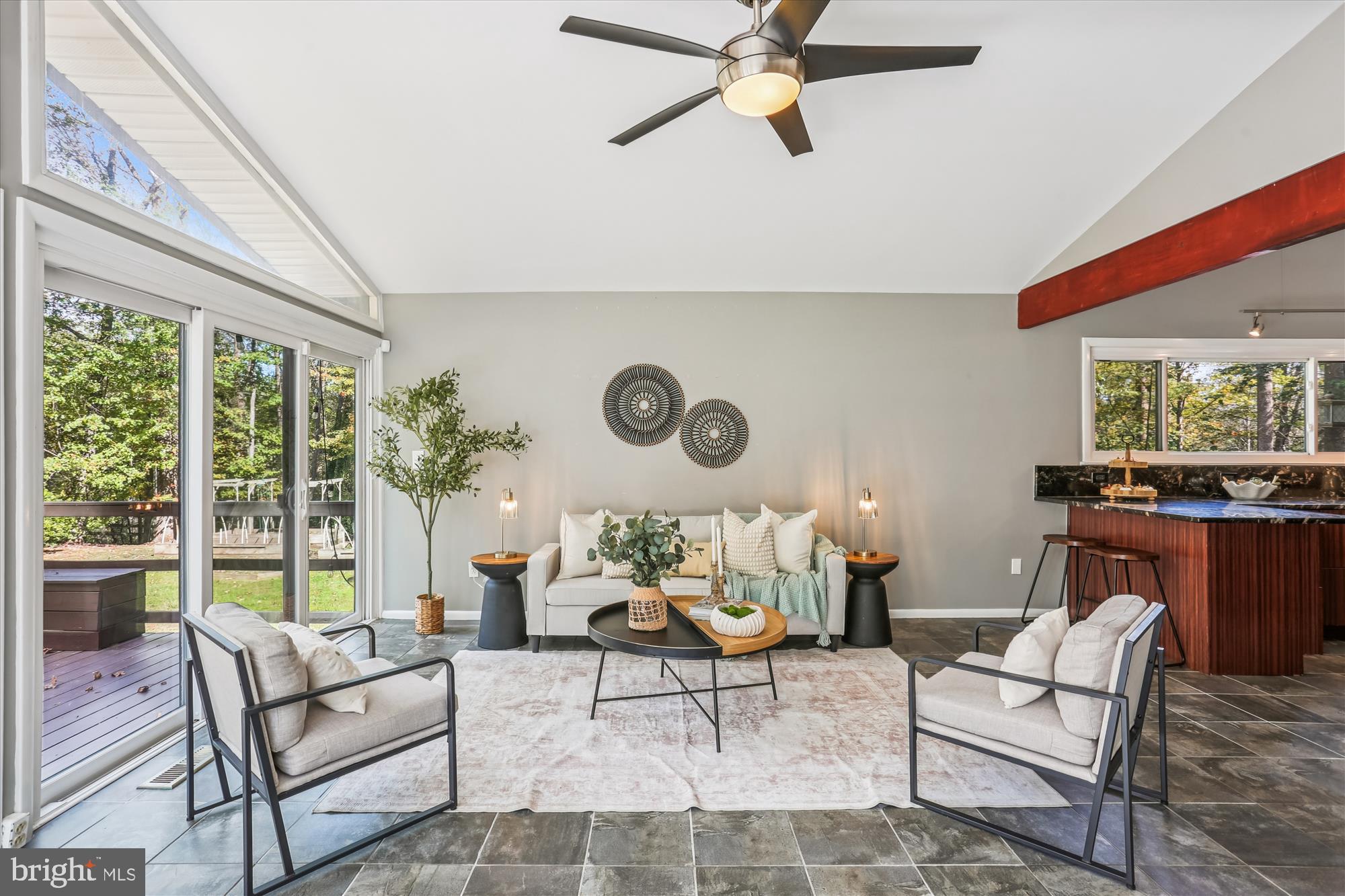 DARNESTOWN OUTSIDE - Residential