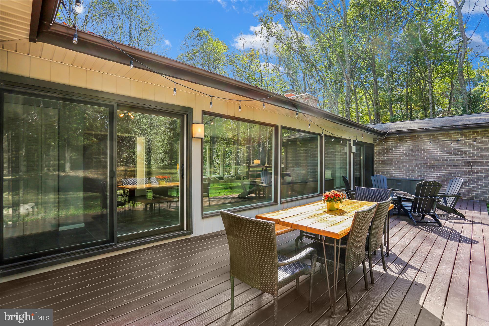 DARNESTOWN OUTSIDE - Residential