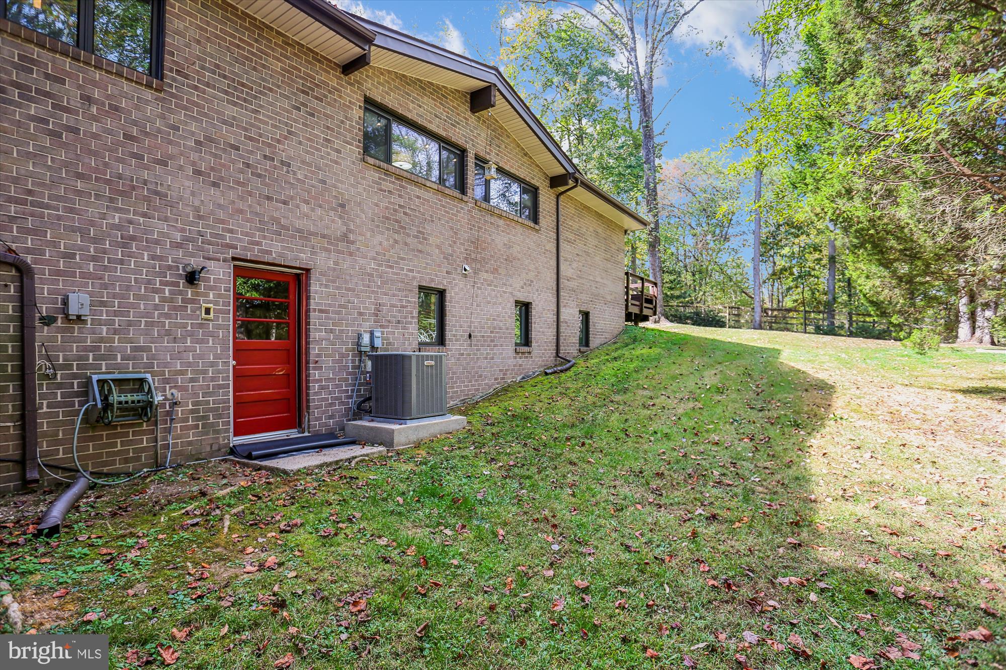 DARNESTOWN OUTSIDE - Residential