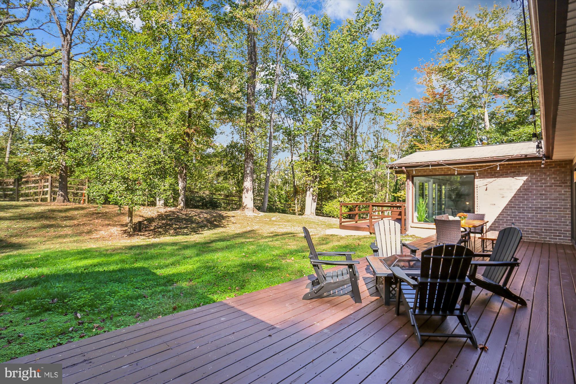 DARNESTOWN OUTSIDE - Residential