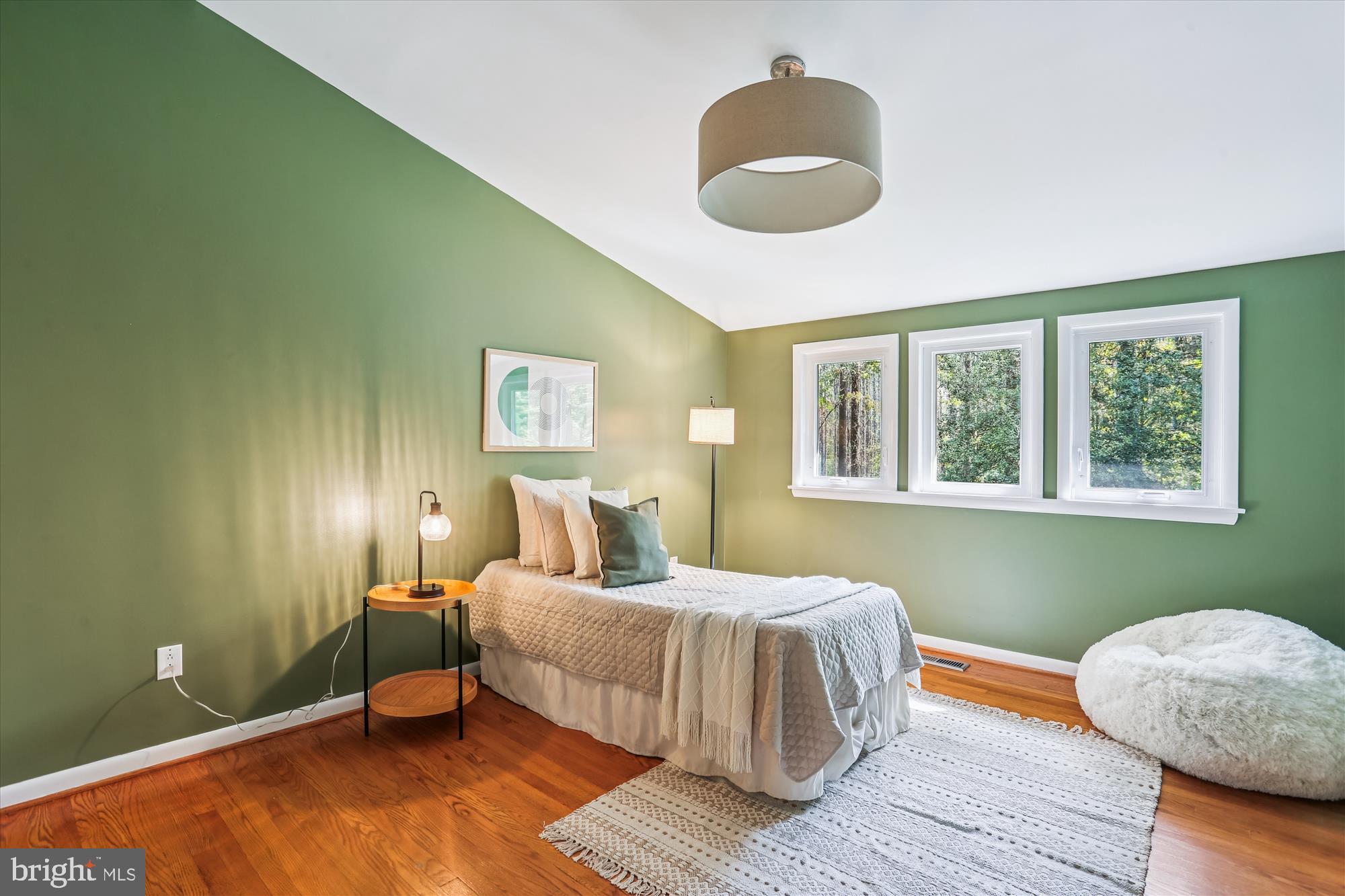 DARNESTOWN OUTSIDE - Residential