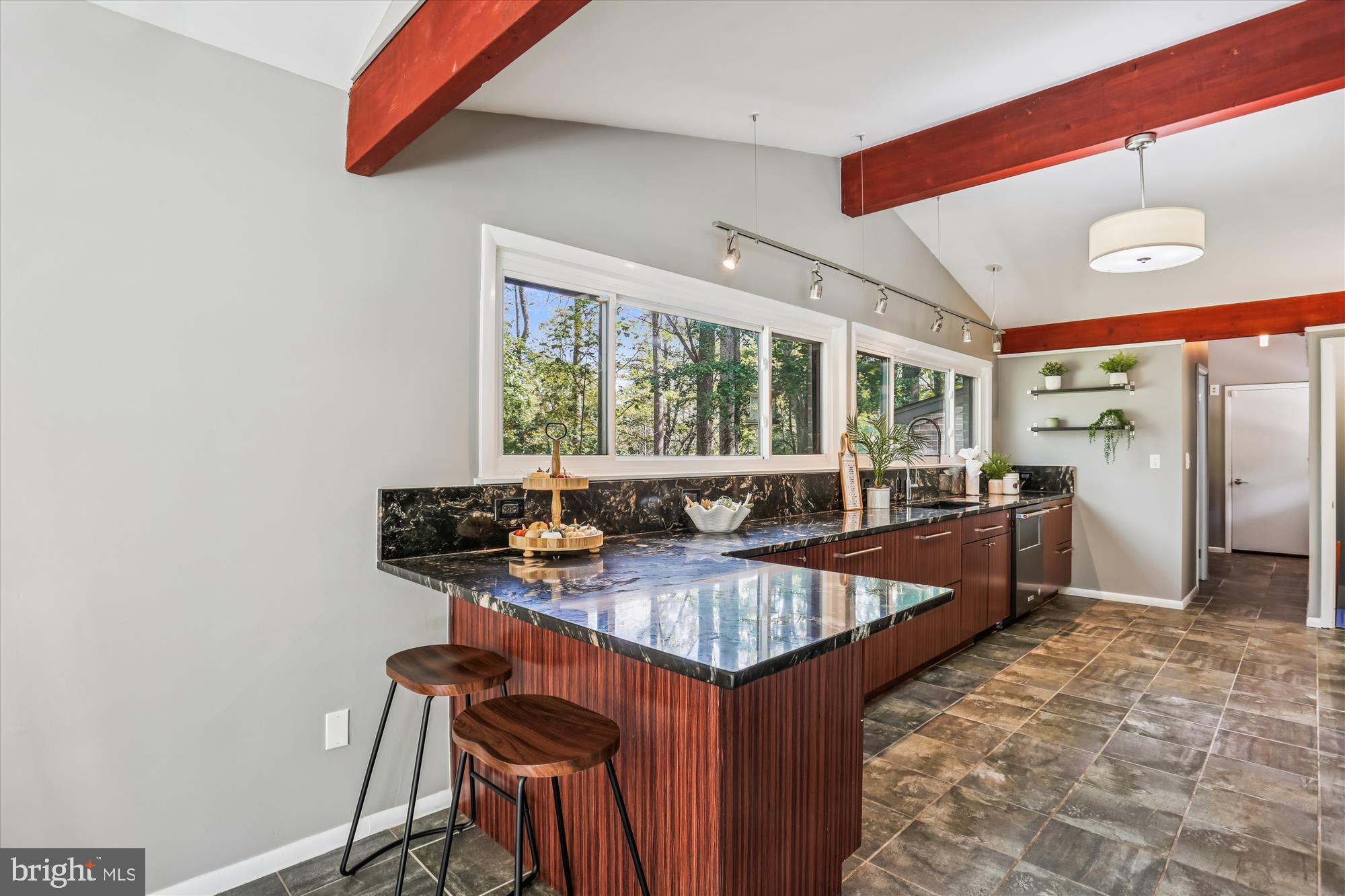 DARNESTOWN OUTSIDE - Residential