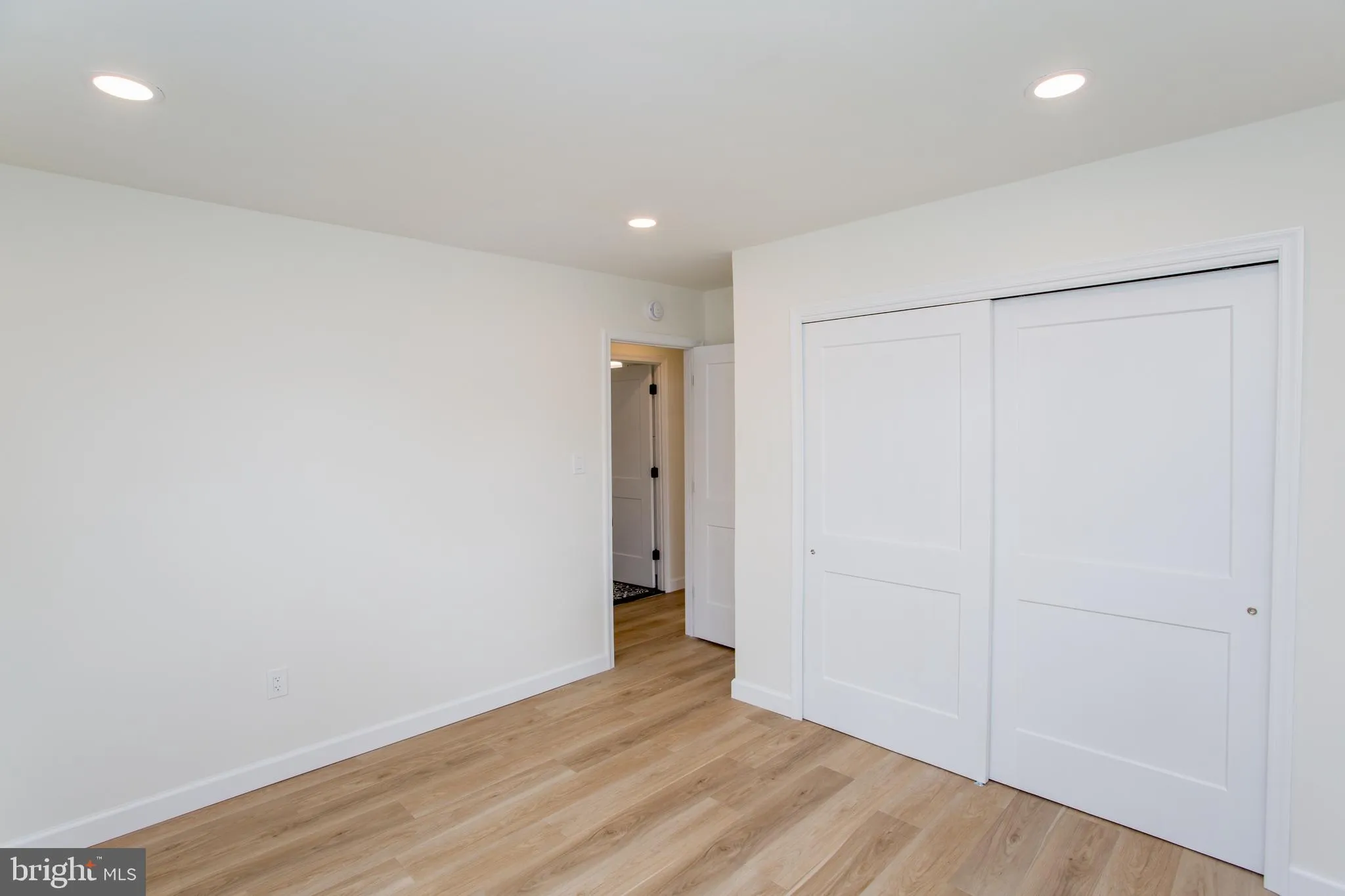 Croydon, Pennsylvania 19021, United States, 3 Bedrooms Bedrooms, ,2 BathroomsBathrooms,Residential,Pending,138270