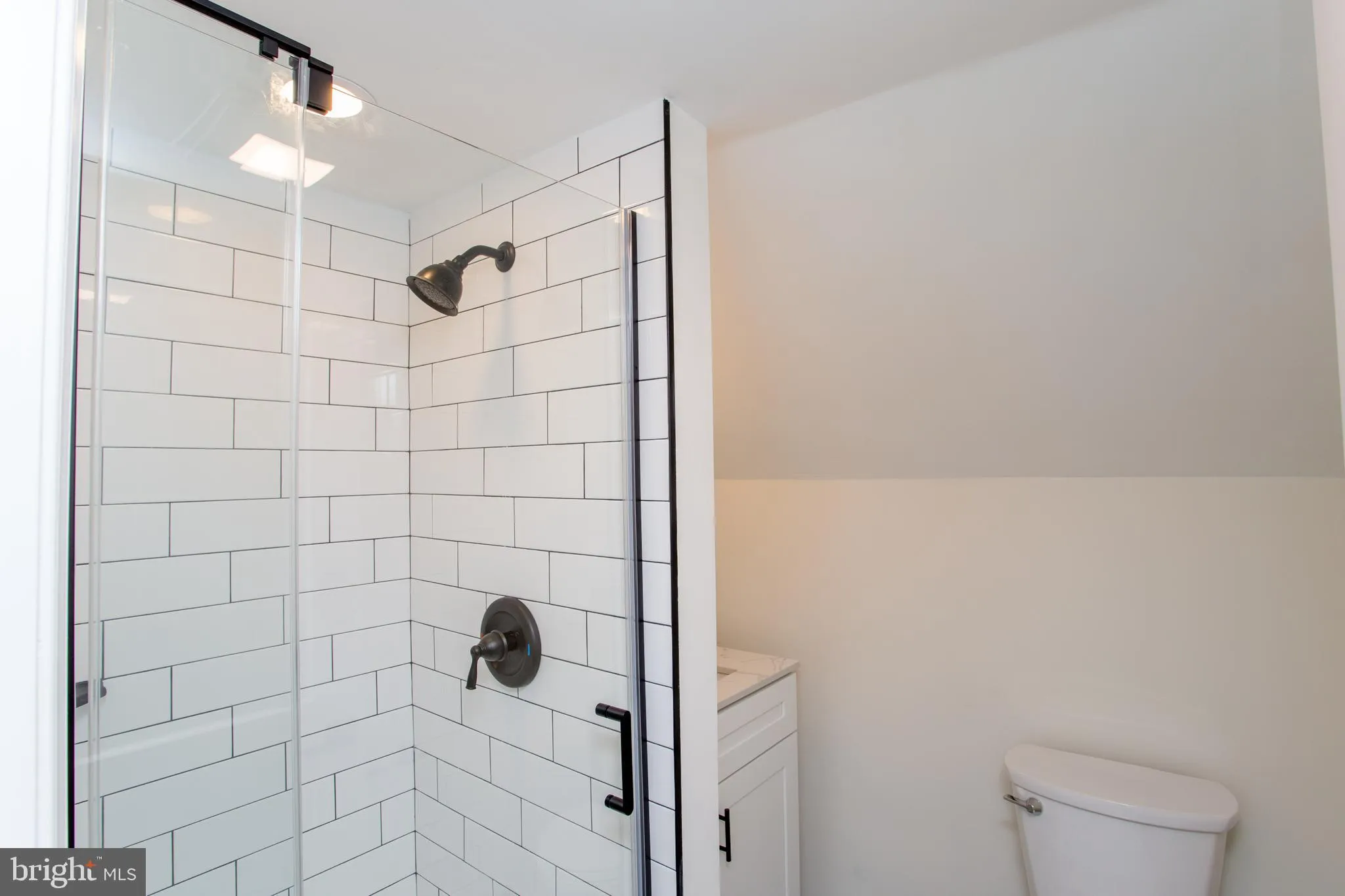 Croydon, Pennsylvania 19021, United States, 3 Bedrooms Bedrooms, ,2 BathroomsBathrooms,Residential,Pending,138270