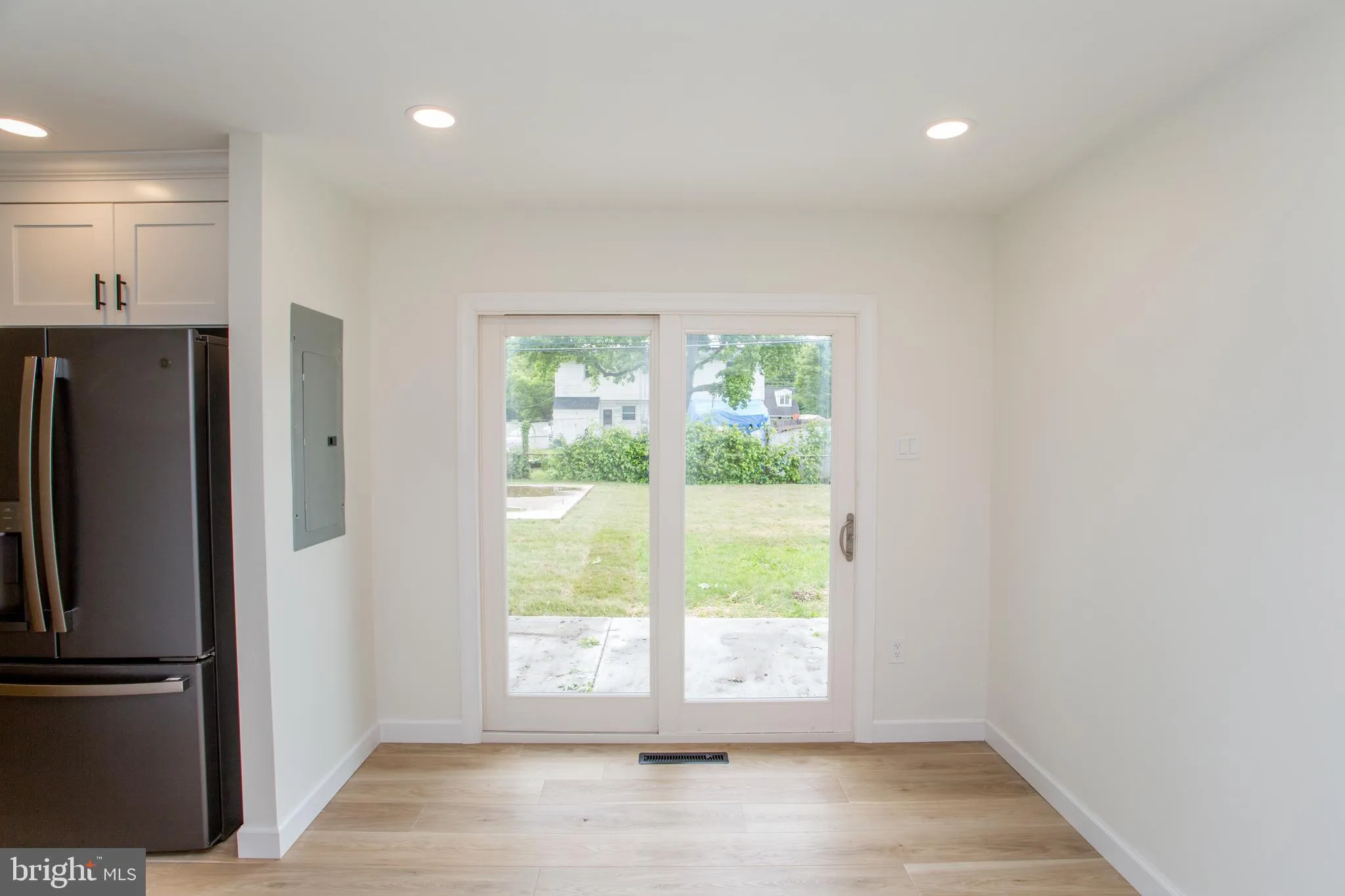 Croydon, Pennsylvania 19021, United States, 3 Bedrooms Bedrooms, ,2 BathroomsBathrooms,Residential,Pending,138270