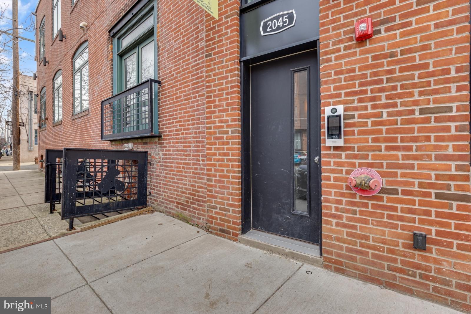 FISHTOWN - Residential Lease