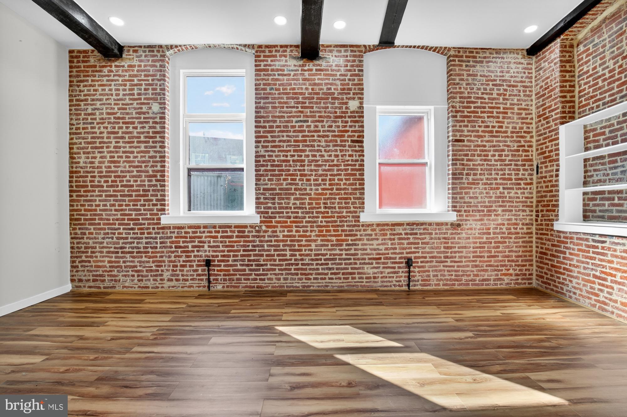 FISHTOWN - Residential Lease