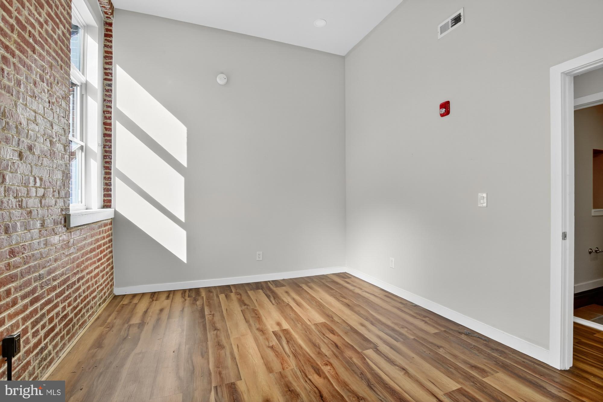 FISHTOWN - Residential Lease