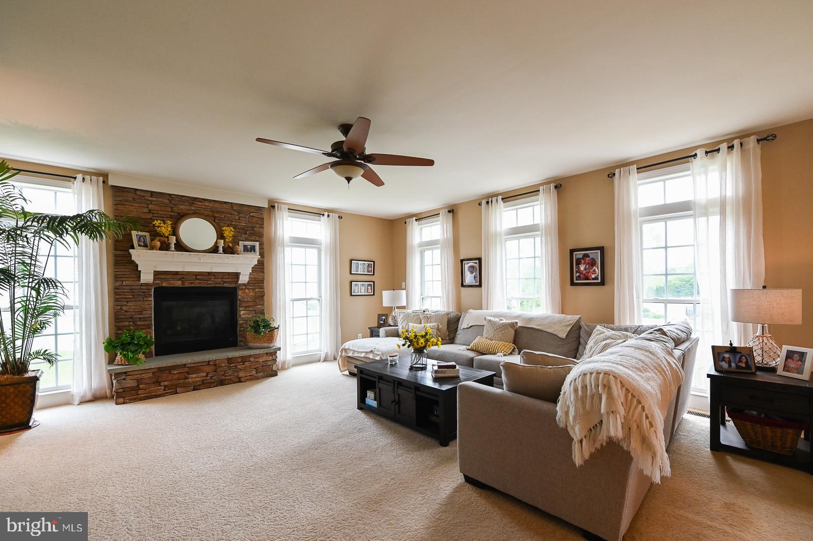 RAVENWOOD - Residential