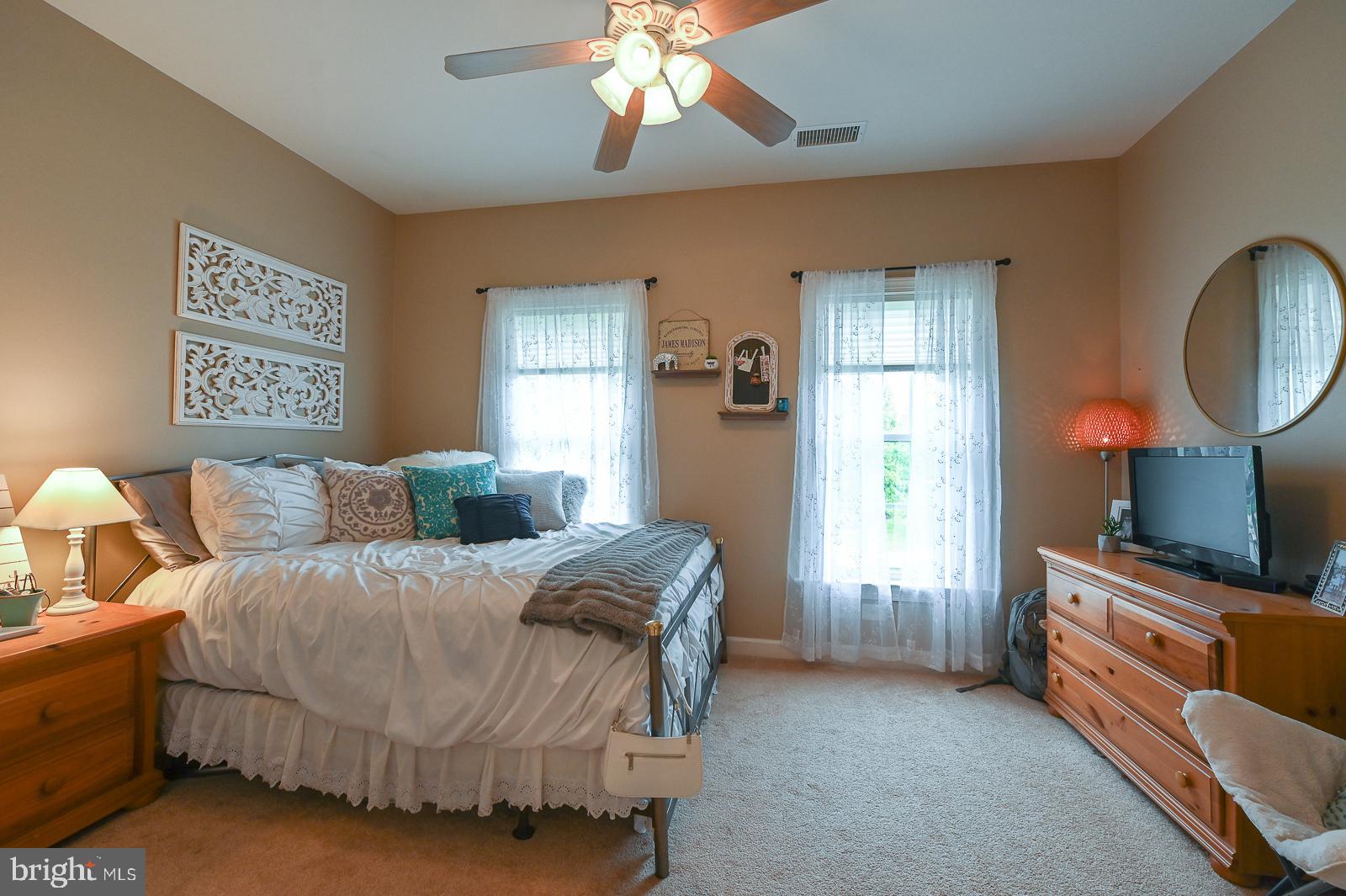 RAVENWOOD - Residential