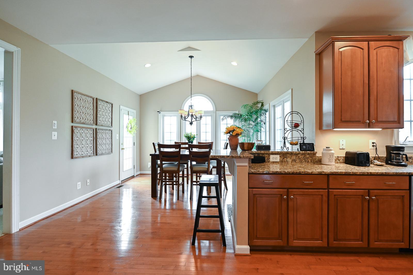 RAVENWOOD - Residential