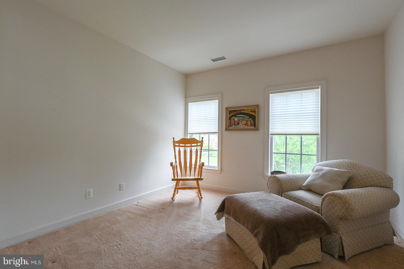 RAVENWOOD - Residential