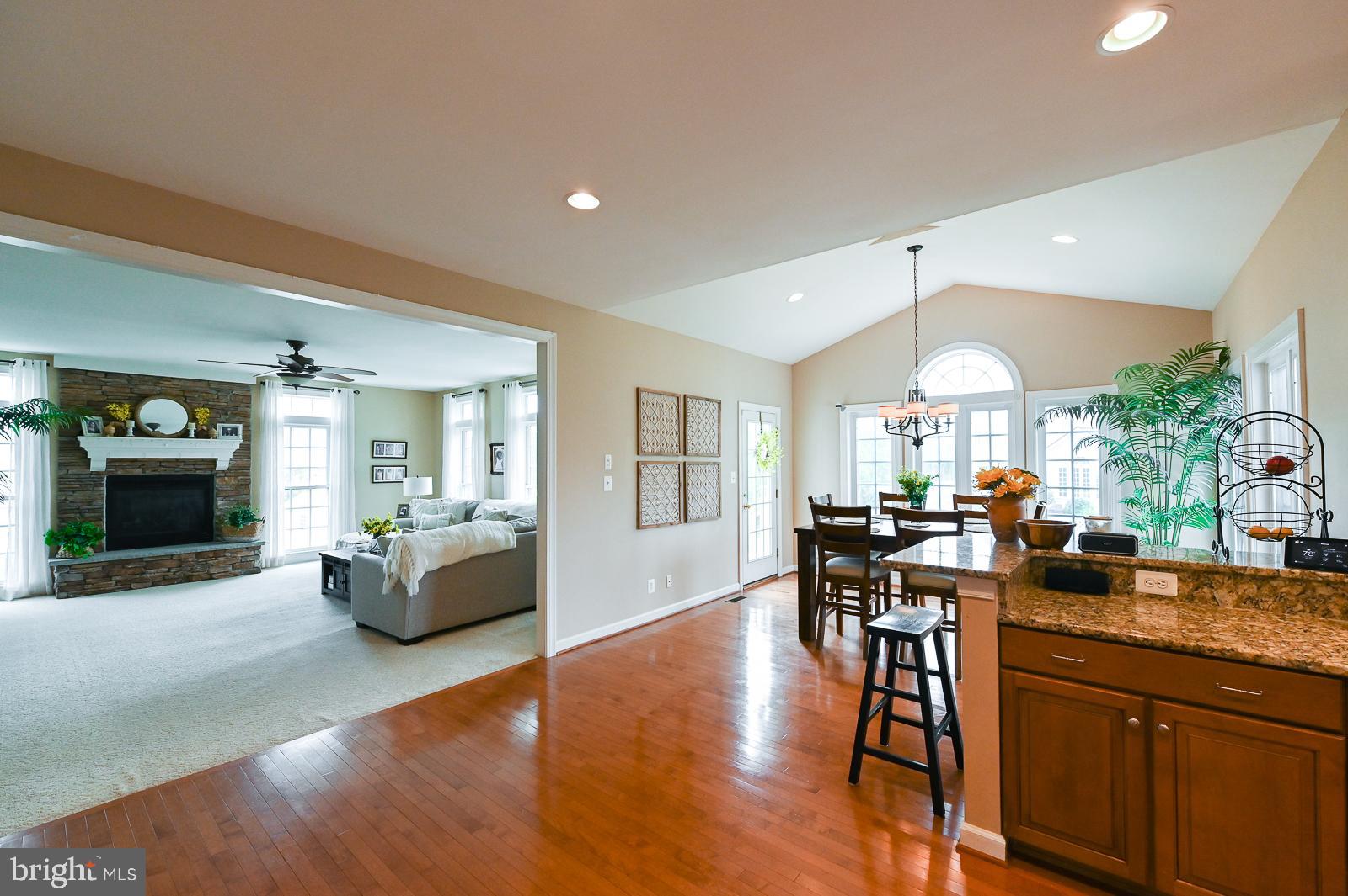 RAVENWOOD - Residential